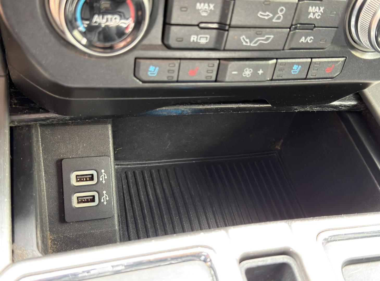 2018 NAVY /Black Ford F-150 Platinum SuperCrew 5.5-ft. Bed 4WD (1FTEW1EG1JF) with an 3.5L V6 TURBO engine, Automatic transmission, located at 2990 Old Orchard Rd., Jackson, MO, 63755, 37.354214, -89.612106 - 2018 Ford F-150 Platinum 134xxx miles 4x4 3.5L V6 Automatic Leather Navigation Power/Heated/Cooled Seats Heated Rear Seats Heated Steering Wheel Backup Camera Sunroof Bluetooth Remote Start Cruise Power Windows/Locks/Mirrors We have financing available and we accept trades! Fill out - Photo#34