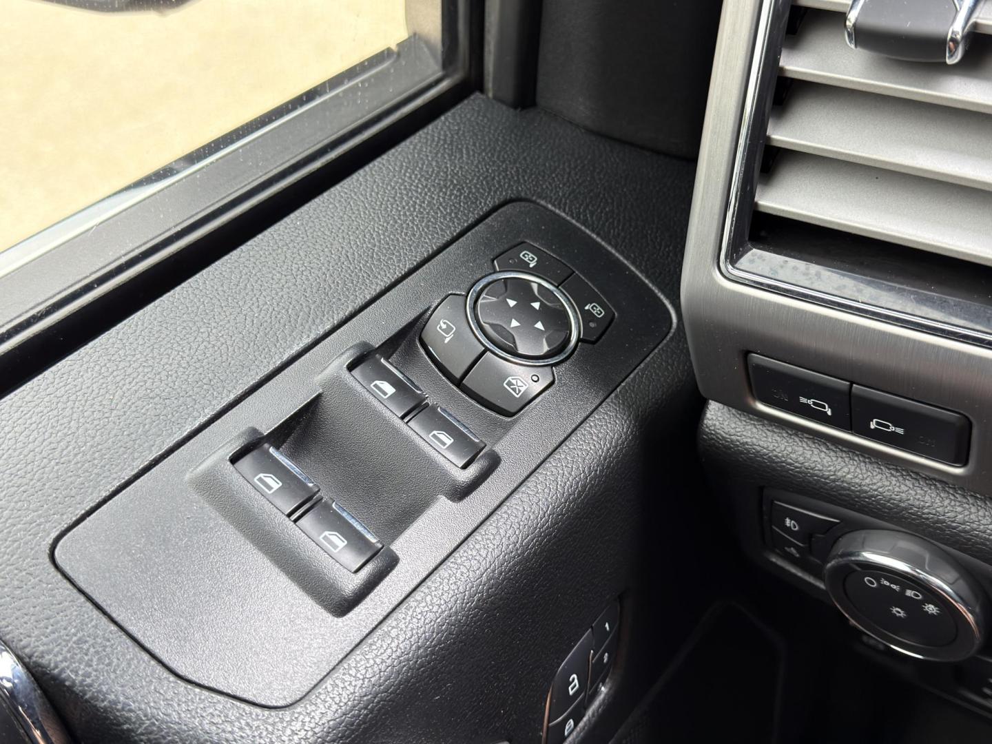 2018 NAVY /Black Ford F-150 Platinum SuperCrew 5.5-ft. Bed 4WD (1FTEW1EG1JF) with an 3.5L V6 TURBO engine, Automatic transmission, located at 2990 Old Orchard Rd., Jackson, MO, 63755, 37.354214, -89.612106 - 2018 Ford F-150 Platinum 134xxx miles 4x4 3.5L V6 Automatic Leather Navigation Power/Heated/Cooled Seats Heated Rear Seats Heated Steering Wheel Backup Camera Sunroof Bluetooth Remote Start Cruise Power Windows/Locks/Mirrors We have financing available and we accept trades! Fill out - Photo#35