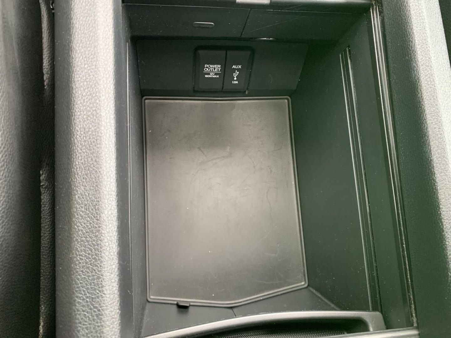 2022 RED /BLACK Honda Ridgeline RTL-E AWD (5FPYK3F71NB) with an 3.5L V6 SOHC 24V engine, Automatic transmission, located at 506 S. Kingshighway, Cape Girardeau, MO, 63703, (573) 235-5000, 37.294991, -89.553635 - 2022 Honda Ridgeline RTL-E AWD 69,xxx miles Adaptive Cruise Lane Departure Warning All Wheel Drive Power Seats Heated Seats Leather Seats Sunroof We have financing available and we accept trades! Fill out a credit application on our website or come by today! If you have any questions, gi - Photo#28