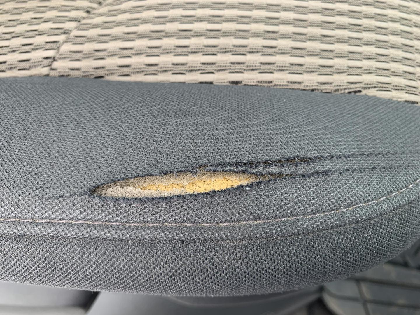 2012 WHITE /BLACK Dodge Ram 1500 ST SWB 4WD (3C6JD7AT3CG) with an 5.7L V8 OHV 16V engine, Automatic transmission, located at 506 S. Kingshighway, Cape Girardeau, MO, 63703, (573) 235-5000, 37.294991, -89.553635 - 2012 Dodge Ram 1500 ST SWB 4WD 140,xxx miles Hemi Motor 4WD Cruise Bluetooth Power Windows/Locks/Mirrors We have financing available and we accept trades! Fill out a credit application on our website or come by today! If you have any questions, give us a call at (573) 235-5000 or visit our - Photo#27