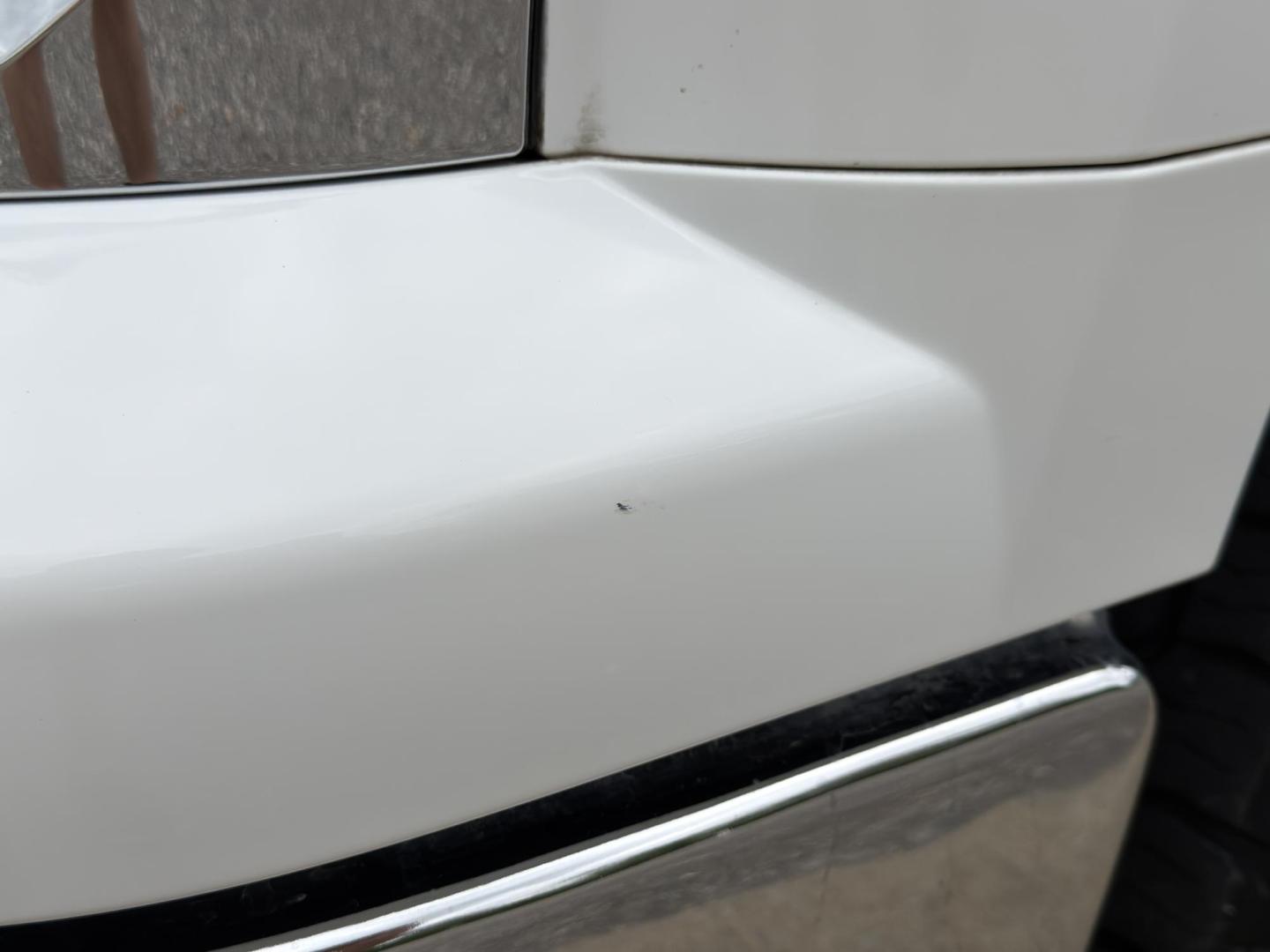 2014 WHITE /Gray Chevrolet Silverado 1500 1LT Crew Cab 4WD (3GCUKREC2EG) with an 5.3L V8 engine, Automatic transmission, located at 2990 Old Orchard Rd., Jackson, MO, 63755, 37.354214, -89.612106 - 2014 Chevrolet Silverado 1500 LT 1-Owner 60xxx miles 4x4 5.3L V8 Automatic Backup Camera Power Driver Seat Bluetooth Remote Start Cruise Power Windows/Locks/Mirrors We have financing available and we accept trades! Fill out a credit application on our website or come by today! If you ha - Photo#40