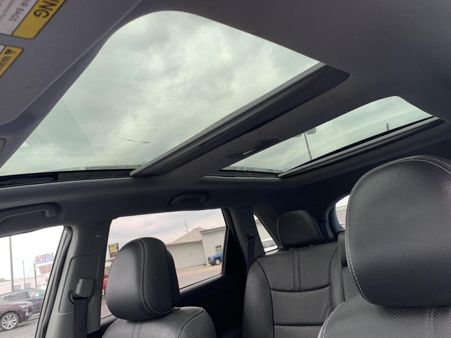 2013 GRAY /BLACK Kia Sorento SX AWD (5XYKWDA22DG) with an 3.5L V6 DOHC 24V engine, Automatic transmission, located at 506 S. Kingshighway, Cape Girardeau, MO, 63703, (573) 235-5000, 37.294991, -89.553635 - 2013 Kia Sorento SX AWD 97,xxx miles Heated and Cooled Drivers Seat Heated Steering Wheel AWD Bluetooth Power Seats Leather Seats Sun Roof 3rd. Row We have financing available and we accept trades! Fill out a credit application on our website or come by today! If you have any questions, - Photo#28