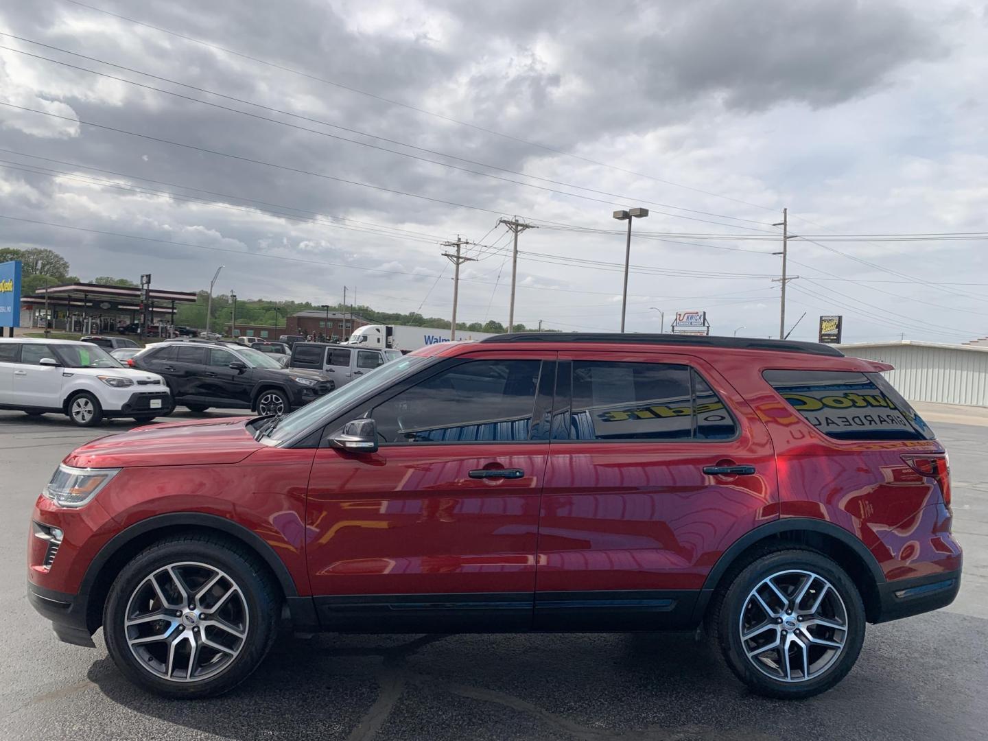 2018 MAROON /BLACK Ford Explorer Sport 4WD (1FM5K8GT8JG) with an 3.5L V6 DOHC 24V engine, Automatic transmission, located at 506 S. Kingshighway, Cape Girardeau, MO, 63703, (573) 235-5000, 37.294991, -89.553635 - 2018 Ford Explorer Sport 4WD 94,xxx miles One Owner 4 Wheel Drive Navigation Heated Steering Wheel Adaptive Cruise Bluetooth Backup Camera Sunroof Leather Seats Heated and Cooled Seats Power Windows/Locks/Mirrors Remote Start We have financing available and we accept trades! Fill out - Photo#4
