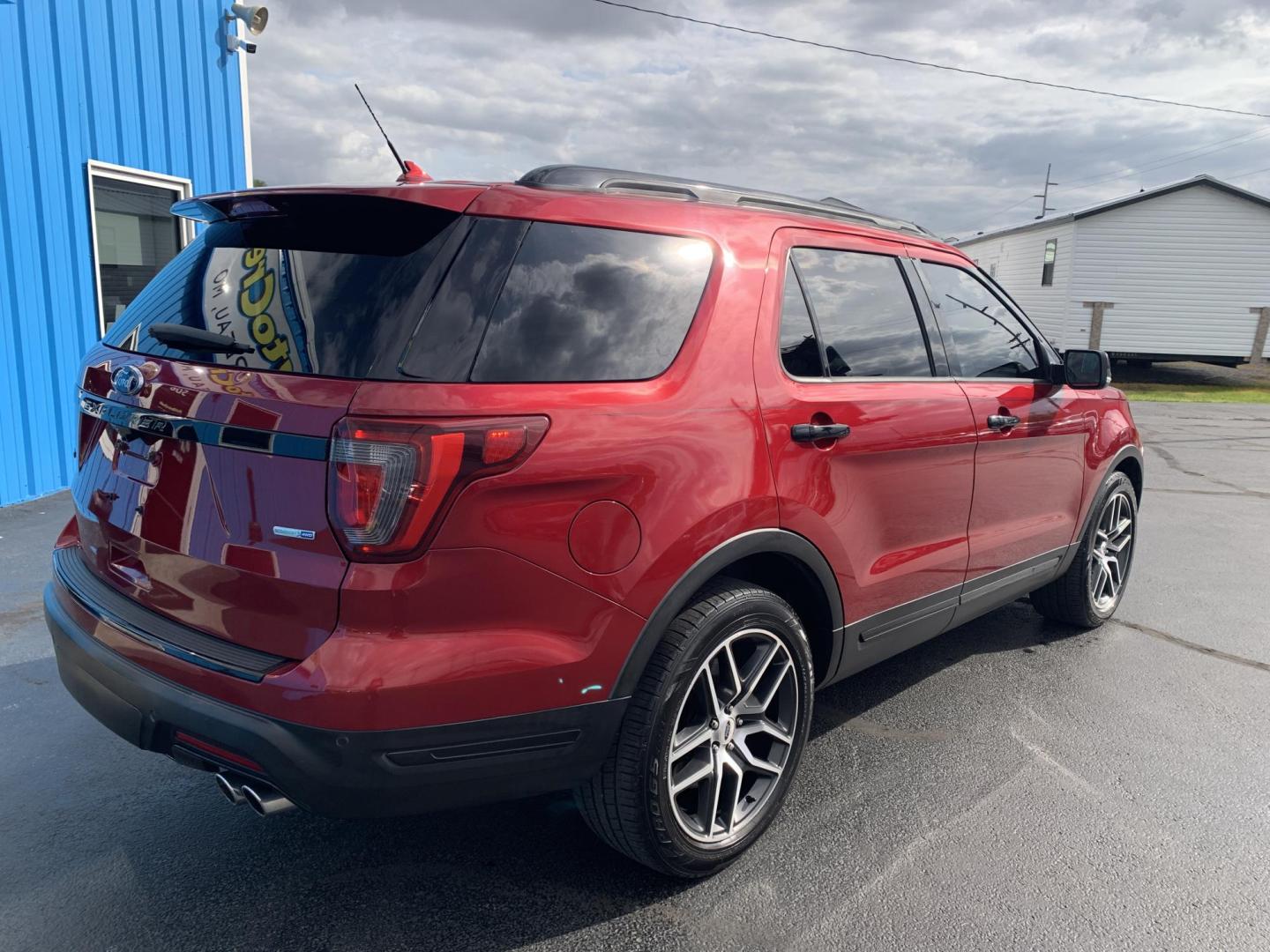2018 MAROON /BLACK Ford Explorer Sport 4WD (1FM5K8GT8JG) with an 3.5L V6 DOHC 24V engine, Automatic transmission, located at 506 S. Kingshighway, Cape Girardeau, MO, 63703, (573) 235-5000, 37.294991, -89.553635 - 2018 Ford Explorer Sport 4WD 94,xxx miles One Owner 4 Wheel Drive Navigation Heated Steering Wheel Adaptive Cruise Bluetooth Backup Camera Sunroof Leather Seats Heated and Cooled Seats Power Windows/Locks/Mirrors Remote Start We have financing available and we accept trades! Fill out - Photo#10