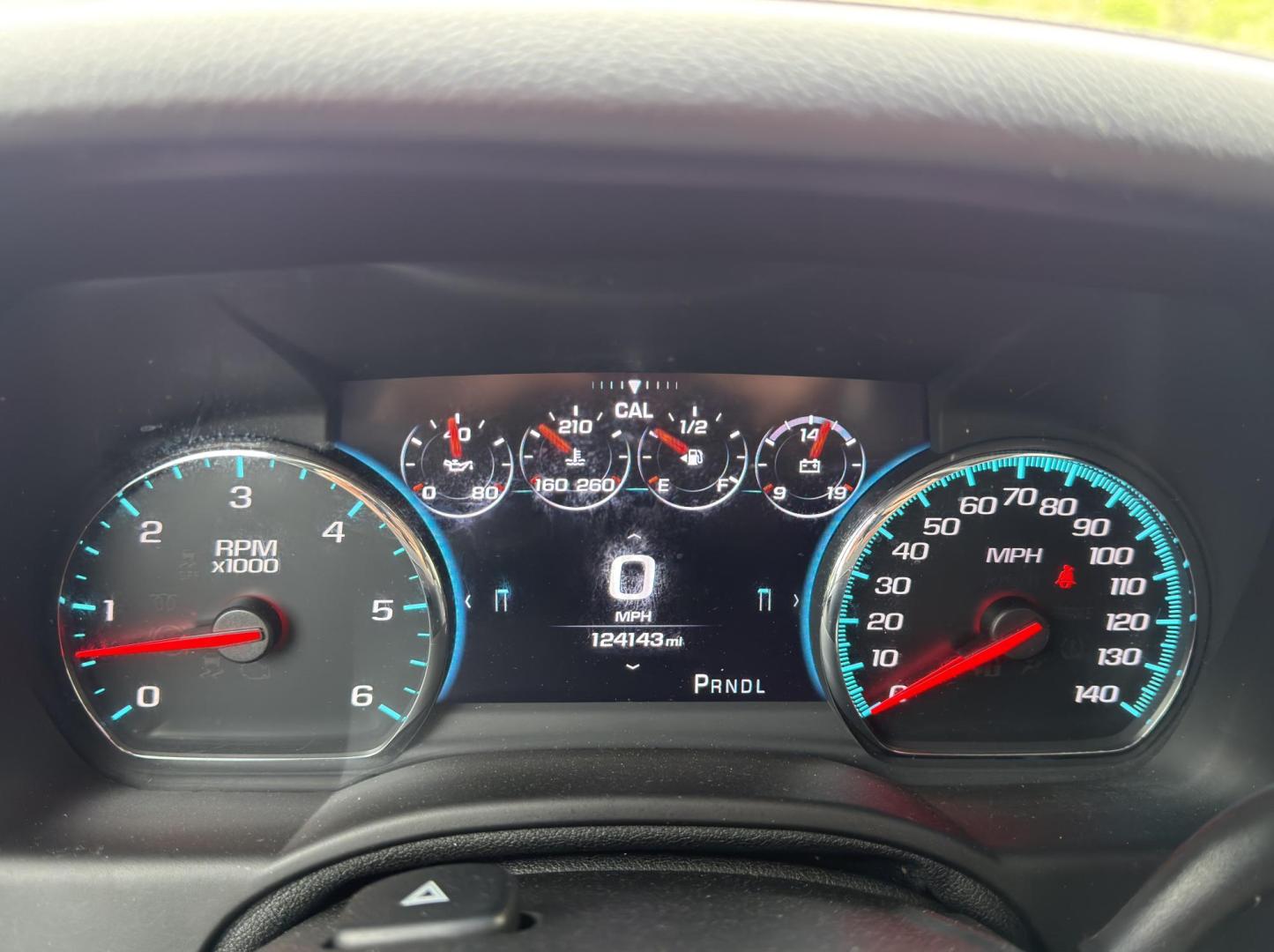 2017 WHITE /Black Chevrolet Tahoe Premier 4WD (1GNSKCKC6HR) with an 5.3L V8 engine, Automatic transmission, located at 2990 Old Orchard Rd., Jackson, MO, 63755, 37.354214, -89.612106 - 2017 Chevrolet Tahoe 1500 Premier 124xxx miles 4 Wheel Drive 5.3L V8 Automatic Leather 3rd Row Rear Entertainment Navigation Power/Heated/Cooled Seats Heated Rear Seats Heated Steering Wheel Backup Camera Sunroof Bluetooth Heads Up Display Power Running Boards Remote Start Cruise - Photo#1