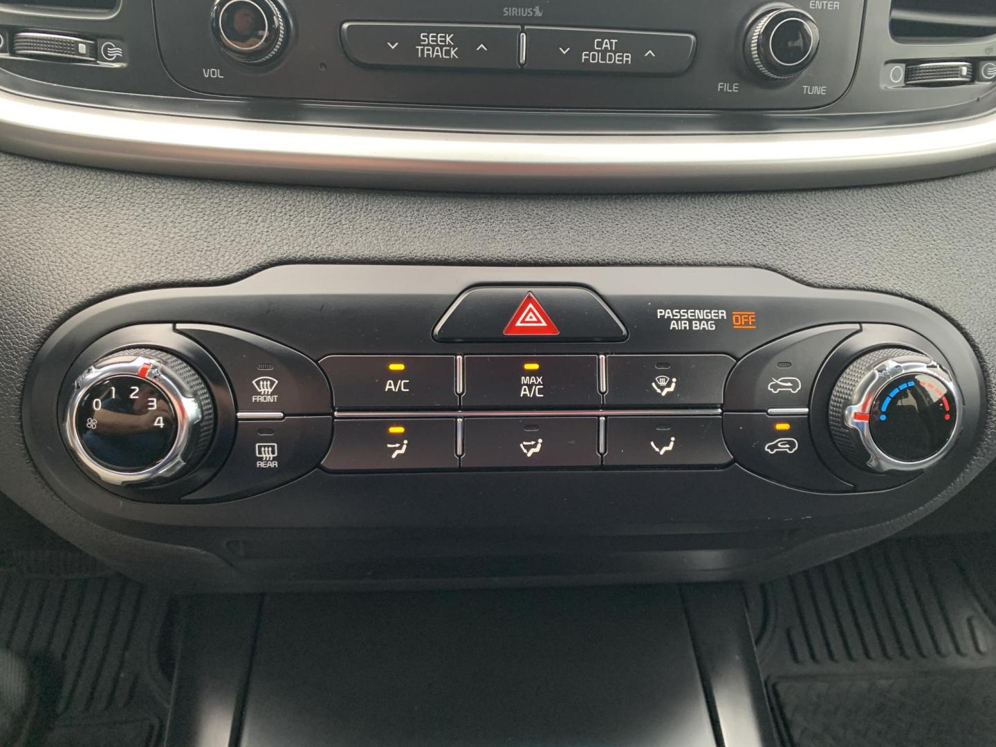 2017 GRAY /GRAY Kia Sorento L (5XYPG4A39HG) with an 2.4L L4 DOHC 16V engine, Automatic transmission, located at 506 S. Kingshighway, Cape Girardeau, MO, 63703, (573) 235-5000, 37.294991, -89.553635 - 2017 Kia Sorento L 113,xxx miles Bluetooth Cruise Cloth Seats Backup Camera Power Windows/Locks/Mirrors We have financing available and we accept trades! Fill out a credit application on our website or come by today! If you have any questions, give us a call at (573) 235-5000 or visit our - Photo#27