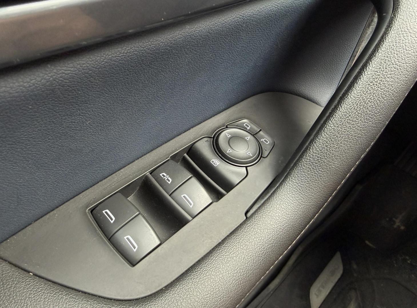 2023 GRAY /Blue Chevrolet Blazer RS (3GNKBERSXPS) with an 3.6L V6 engine, Automatic transmission, located at 2990 Old Orchard Rd., Jackson, MO, 63755, 37.354214, -89.612106 - 2023 Chevrolet Blazer RS 41xxx miles Front Wheel Drive 3.6L V6 Automatic Leather Navigation Backup Camera Power/Heated Seats Heated Steering Wheel Bluetooth Remote Start Cruise Power Windows/Locks/Mirrors We have financing available and we accept trades! Fill out a credit application o - Photo#30