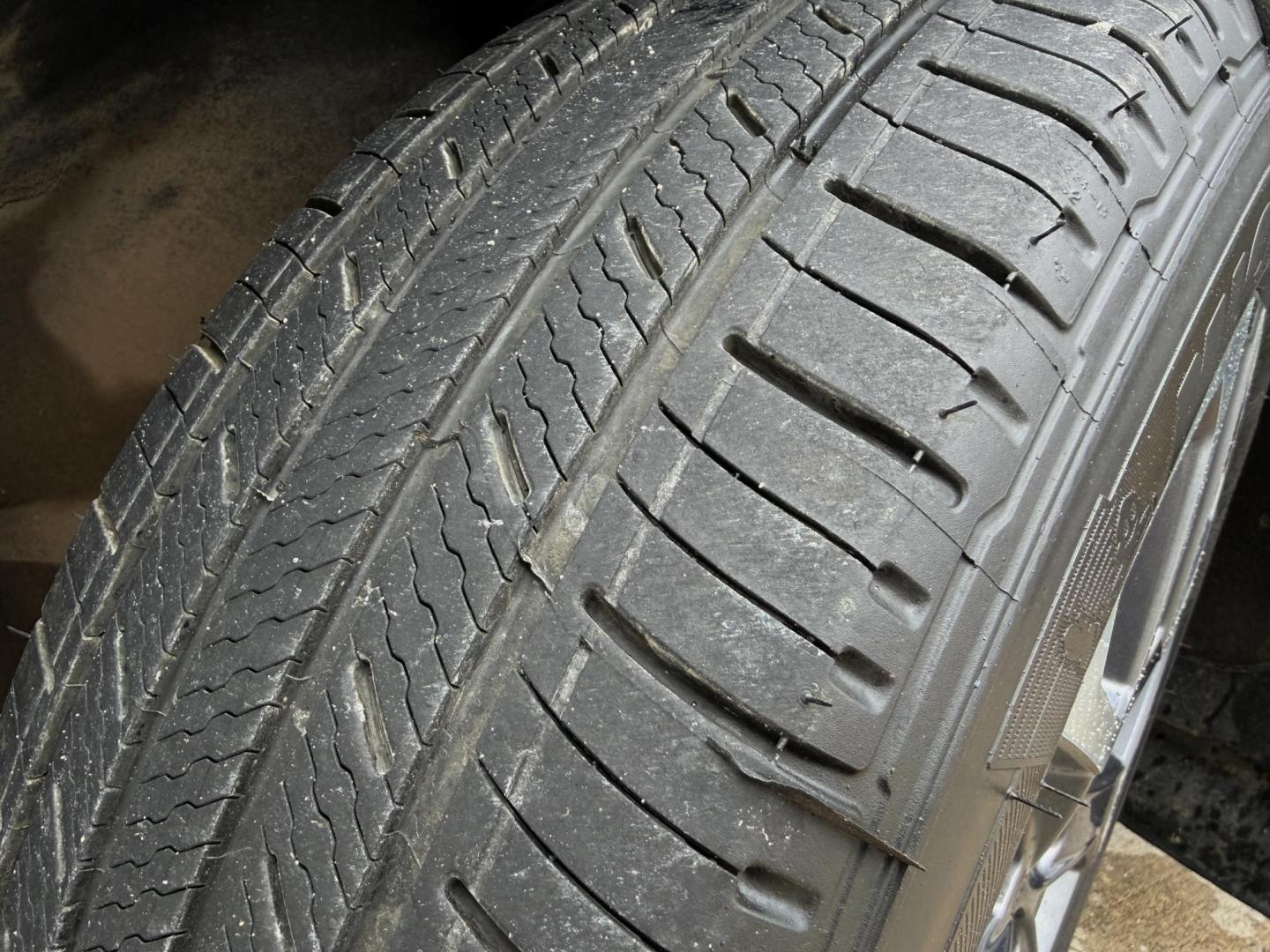 2023 GRAY /Blue Chevrolet Blazer RS (3GNKBERSXPS) with an 3.6L V6 engine, Automatic transmission, located at 2990 Old Orchard Rd., Jackson, MO, 63755, 37.354214, -89.612106 - 2023 Chevrolet Blazer RS 41xxx miles Front Wheel Drive 3.6L V6 Automatic Leather Navigation Backup Camera Power/Heated Seats Heated Steering Wheel Bluetooth Remote Start Cruise Power Windows/Locks/Mirrors We have financing available and we accept trades! Fill out a credit application o - Photo#38