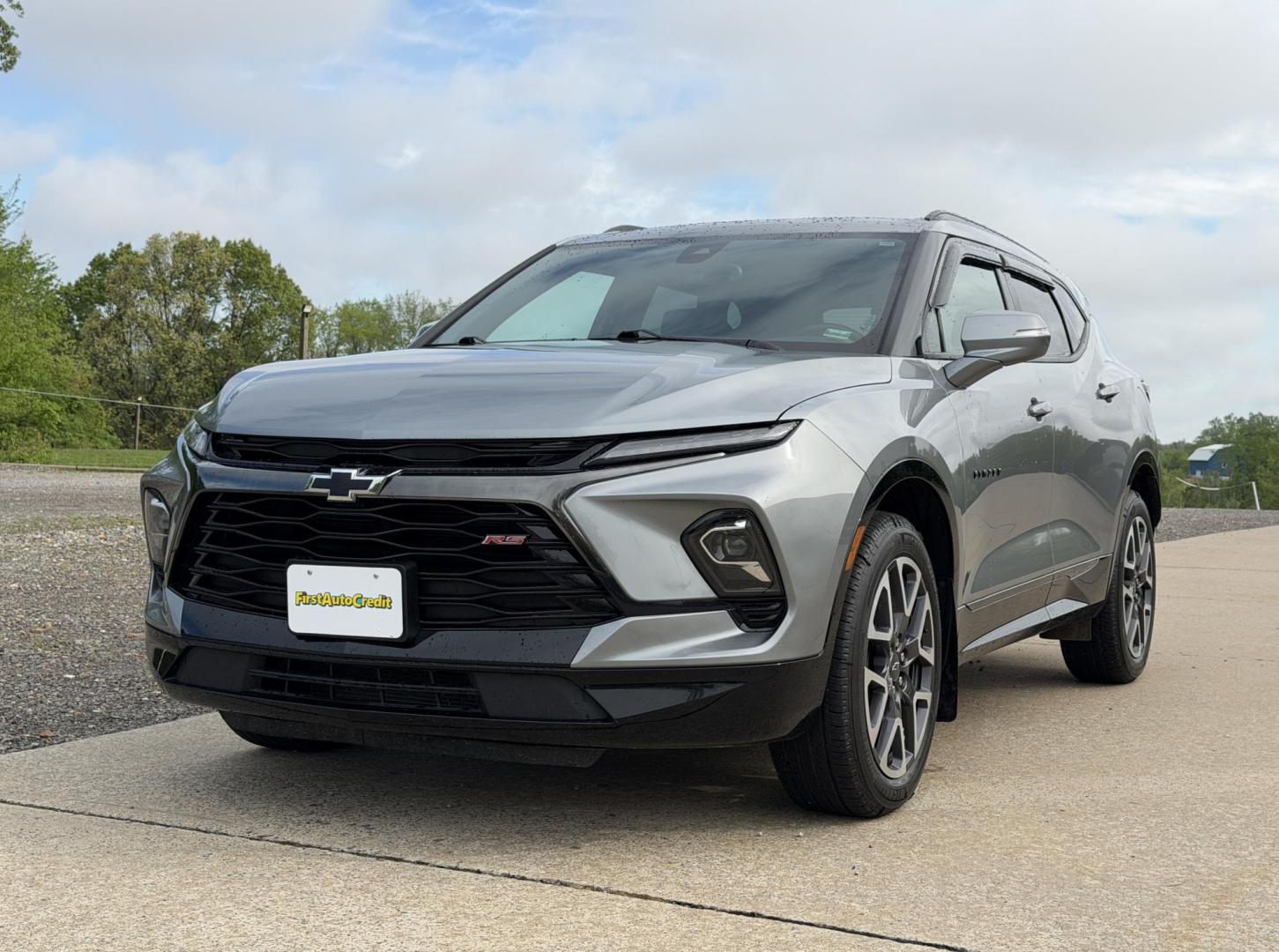 2023 GRAY /Blue Chevrolet Blazer RS (3GNKBERSXPS) with an 3.6L V6 engine, Automatic transmission, located at 2990 Old Orchard Rd., Jackson, MO, 63755, 37.354214, -89.612106 - 2023 Chevrolet Blazer RS 41xxx miles Front Wheel Drive 3.6L V6 Automatic Leather Navigation Backup Camera Power/Heated Seats Heated Steering Wheel Bluetooth Remote Start Cruise Power Windows/Locks/Mirrors We have financing available and we accept trades! Fill out a credit application o - Photo#7