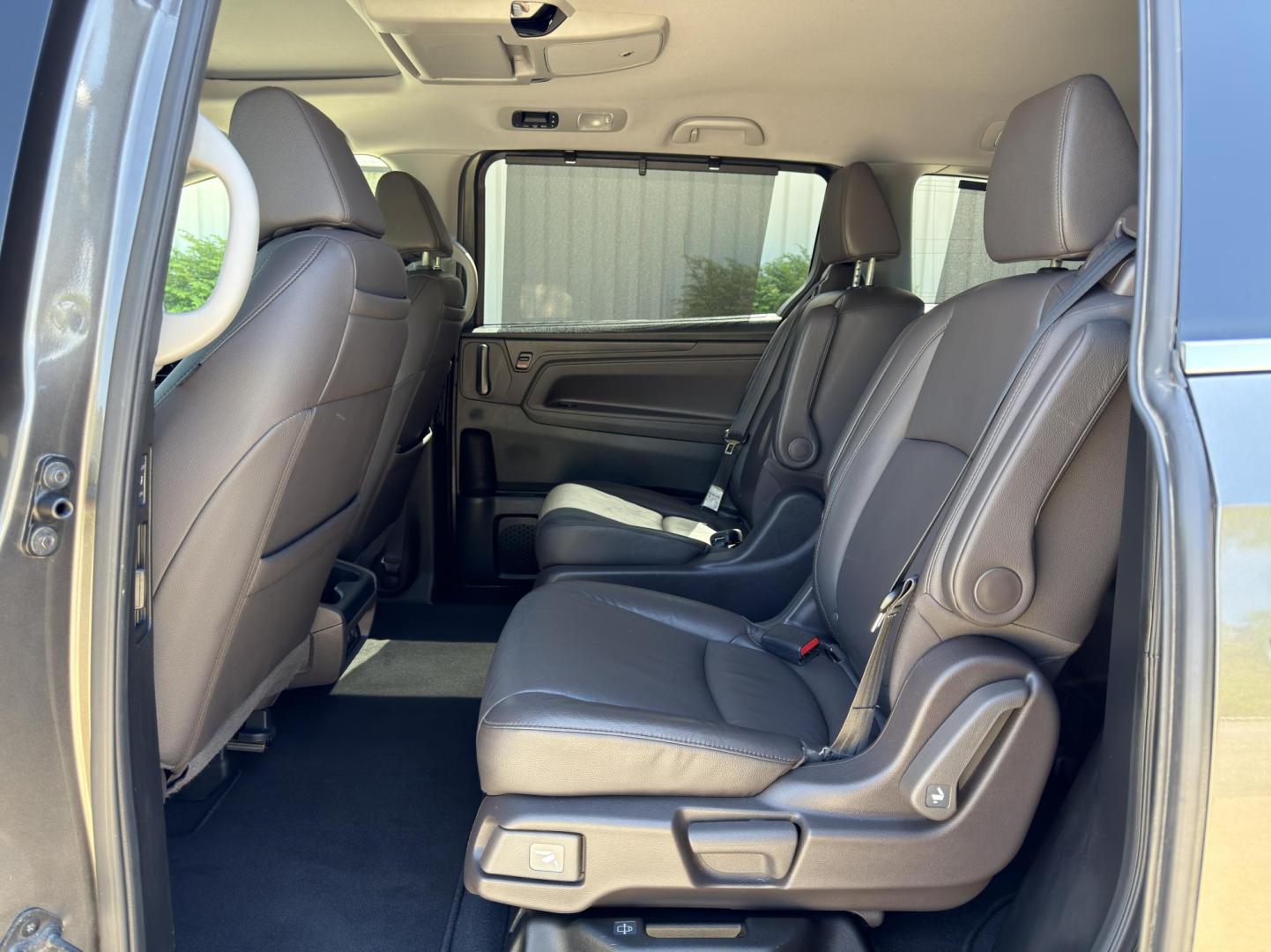 2020 BROWN /Brown Honda Odyssey Elite (5FNRL6H93LB) with an 3.5L V6 engine, Automatic transmission, located at 2990 Old Orchard Rd., Jackson, MO, 63755, 37.354214, -89.612106 - 2020 Honda Odyssey Elite 1-Owner 122xxx miles Front Wheel Drive 3.5L V6 Automatic Leather 3rd Row Rear Entertainment Navigation Power/Heated/Cooled Seats Heated Steering Wheel Backup Camera Sunroof Bluetooth Remote Start Cruise Power Windows/Locks/Mirrors We have financing availabl - Photo#19