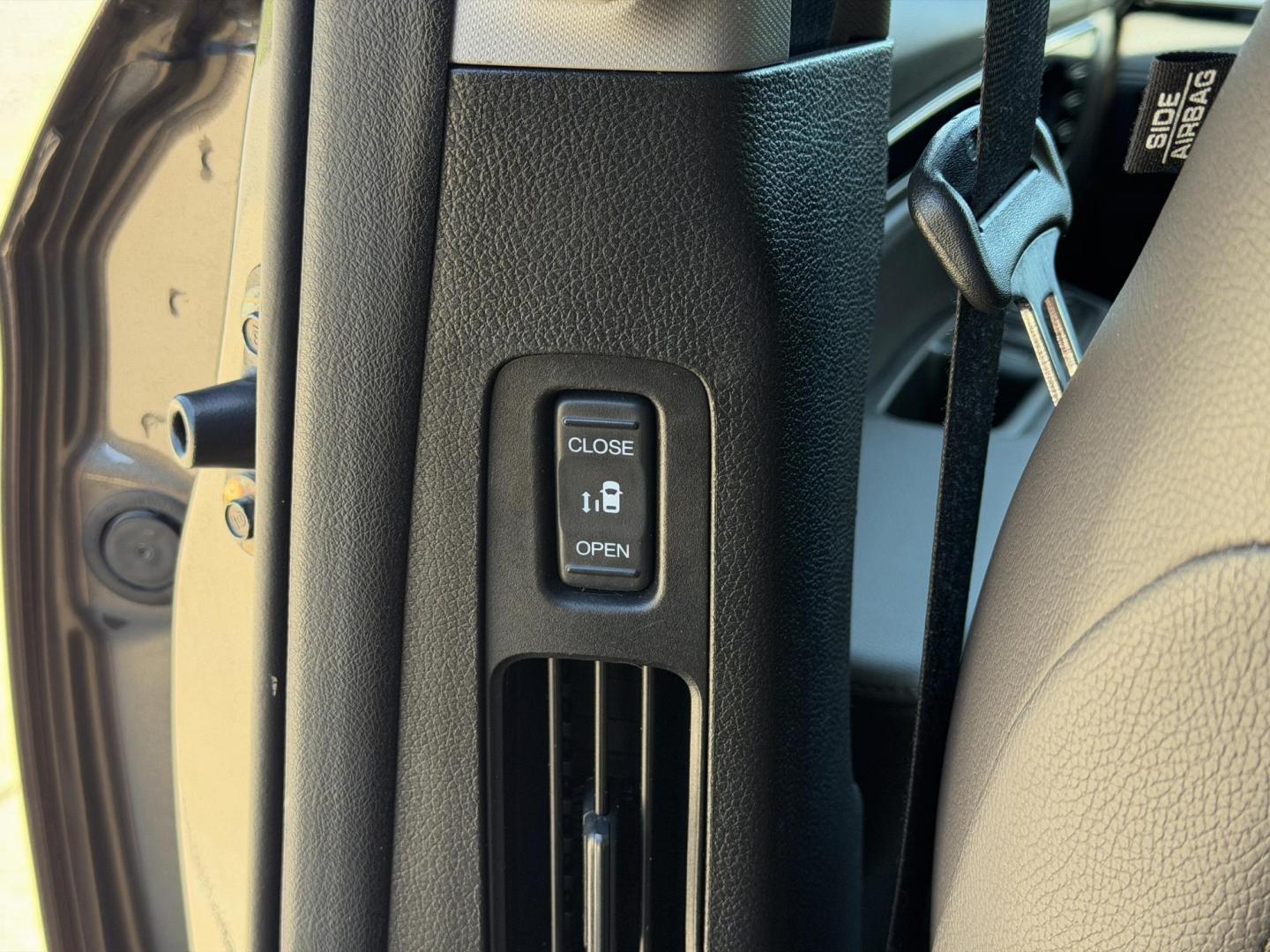 2020 BROWN /Brown Honda Odyssey Elite (5FNRL6H93LB) with an 3.5L V6 engine, Automatic transmission, located at 2990 Old Orchard Rd., Jackson, MO, 63755, 37.354214, -89.612106 - 2020 Honda Odyssey Elite 1-Owner 122xxx miles Front Wheel Drive 3.5L V6 Automatic Leather 3rd Row Rear Entertainment Navigation Power/Heated/Cooled Seats Heated Steering Wheel Backup Camera Sunroof Bluetooth Remote Start Cruise Power Windows/Locks/Mirrors We have financing availabl - Photo#39