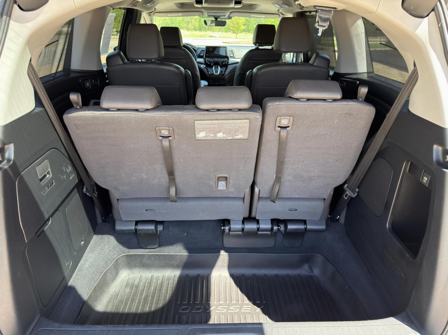 2020 BROWN /Brown Honda Odyssey Elite (5FNRL6H93LB) with an 3.5L V6 engine, Automatic transmission, located at 2990 Old Orchard Rd., Jackson, MO, 63755, 37.354214, -89.612106 - 2020 Honda Odyssey Elite 1-Owner 122xxx miles Front Wheel Drive 3.5L V6 Automatic Leather 3rd Row Rear Entertainment Navigation Power/Heated/Cooled Seats Heated Steering Wheel Backup Camera Sunroof Bluetooth Remote Start Cruise Power Windows/Locks/Mirrors We have financing availabl - Photo#23