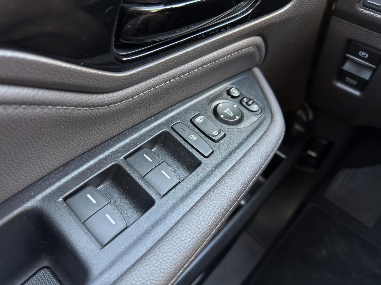 2020 BROWN /Brown Honda Odyssey Elite (5FNRL6H93LB) with an 3.5L V6 engine, Automatic transmission, located at 2990 Old Orchard Rd., Jackson, MO, 63755, 37.354214, -89.612106 - 2020 Honda Odyssey Elite 1-Owner 122xxx miles Front Wheel Drive 3.5L V6 Automatic Leather 3rd Row Rear Entertainment Navigation Power/Heated/Cooled Seats Heated Steering Wheel Backup Camera Sunroof Bluetooth Remote Start Cruise Power Windows/Locks/Mirrors We have financing availabl - Photo#33