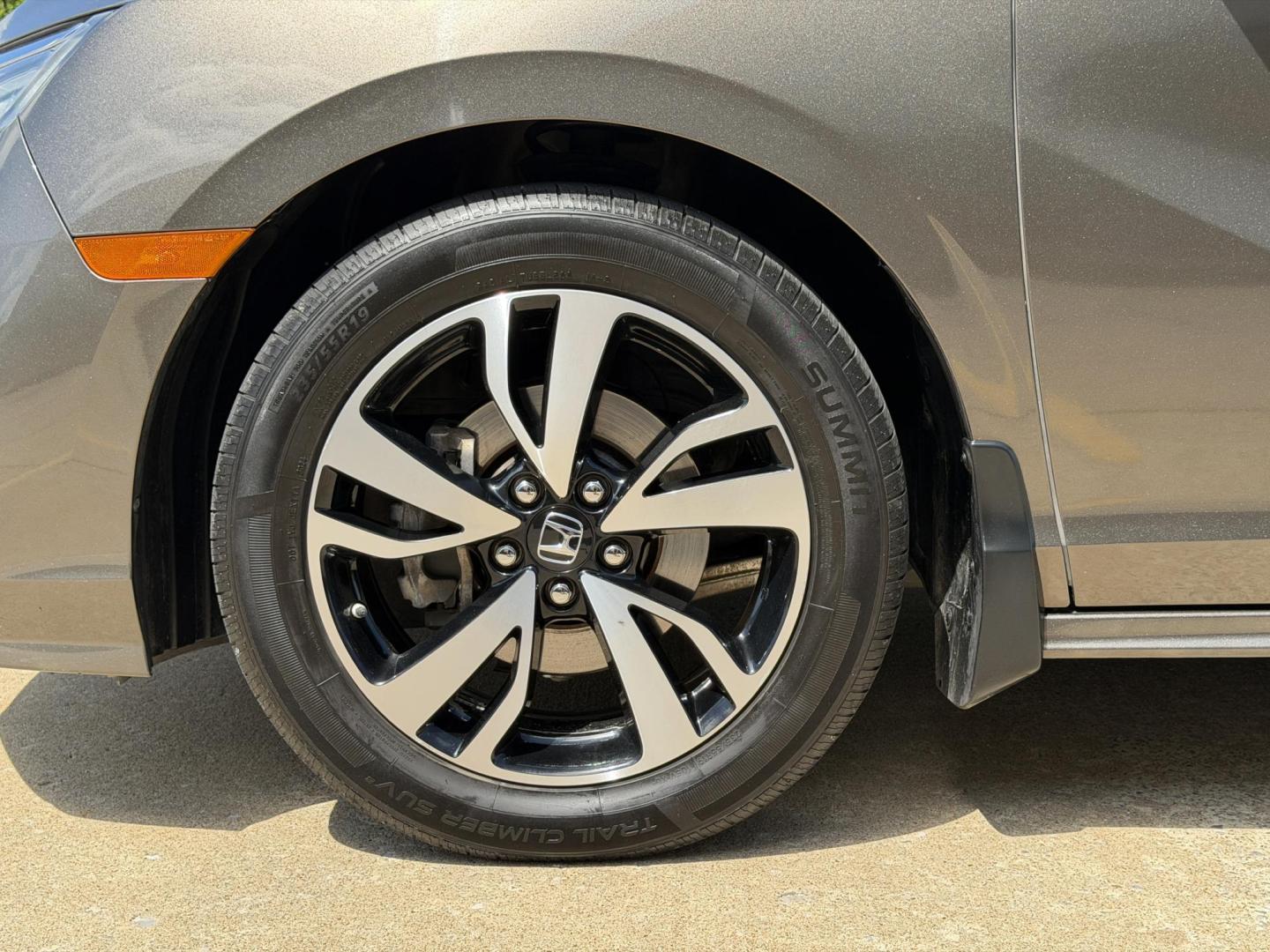 2020 BROWN /Brown Honda Odyssey Elite (5FNRL6H93LB) with an 3.5L V6 engine, Automatic transmission, located at 2990 Old Orchard Rd., Jackson, MO, 63755, 37.354214, -89.612106 - 2020 Honda Odyssey Elite 1-Owner 122xxx miles Front Wheel Drive 3.5L V6 Automatic Leather 3rd Row Rear Entertainment Navigation Power/Heated/Cooled Seats Heated Steering Wheel Backup Camera Sunroof Bluetooth Remote Start Cruise Power Windows/Locks/Mirrors We have financing availabl - Photo#45