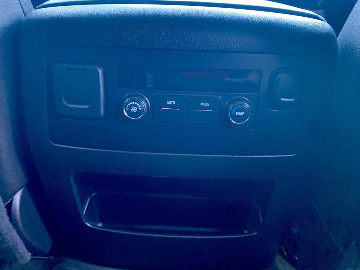 2015 WHITE /BLACK Chevrolet Tahoe LT 4WD (1GNSKBKC9FR) with an 5.3L V8 OHV 16V engine, Automatic transmission, located at 506 S. Kingshighway, Cape Girardeau, MO, 63703, (573) 235-5000, 37.294991, -89.553635 - 2015 Chevrolet Tahoe LT 4WD 129,xxx Miles 3rd. Row Leather Seats Heated Seats Power Lift gate Adaptive Cruise Bluetooth Bose Stereo Power Windows/Locks/Mirrors Remote Start 4 Wheel Drive We have financing available and we accept trades! Fill out a credit application on our website or com - Photo#15