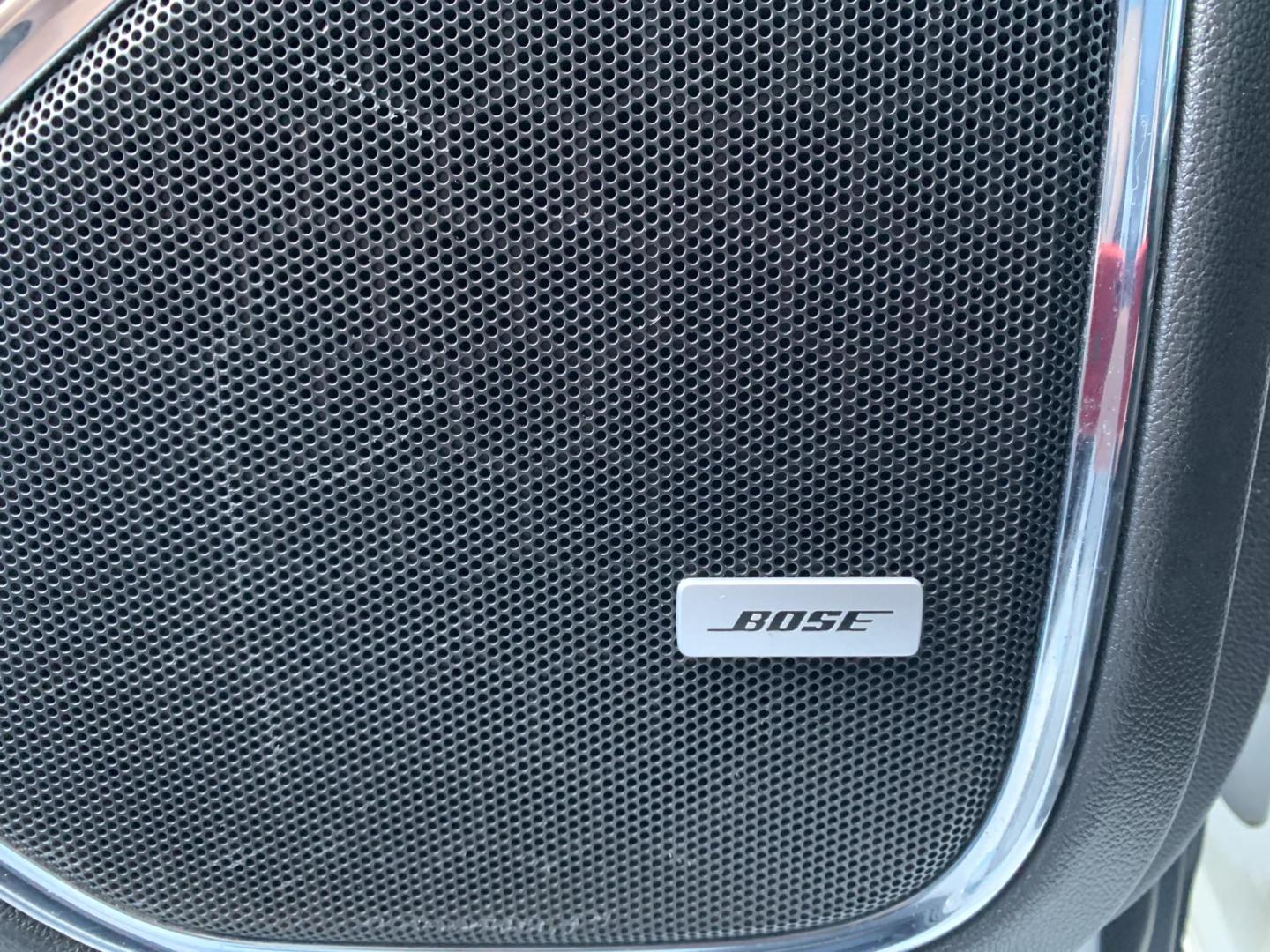 2015 WHITE /BLACK Chevrolet Tahoe LT 4WD (1GNSKBKC9FR) with an 5.3L V8 OHV 16V engine, Automatic transmission, located at 506 S. Kingshighway, Cape Girardeau, MO, 63703, (573) 235-5000, 37.294991, -89.553635 - 2015 Chevrolet Tahoe LT 4WD 129,xxx Miles 3rd. Row Leather Seats Heated Seats Power Lift gate Adaptive Cruise Bluetooth Bose Stereo Power Windows/Locks/Mirrors Remote Start 4 Wheel Drive We have financing available and we accept trades! Fill out a credit application on our website or com - Photo#24