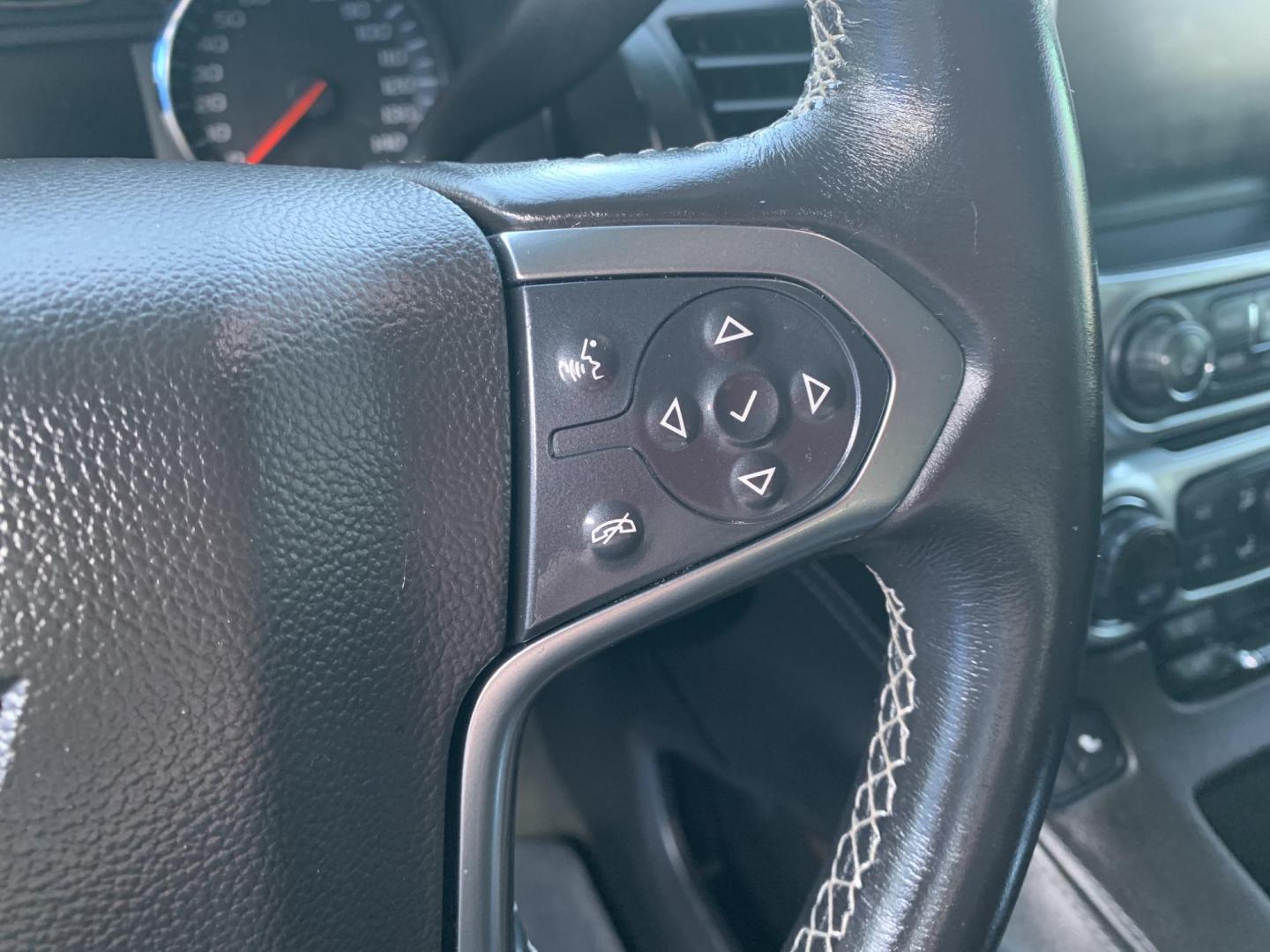 2015 WHITE /BLACK Chevrolet Tahoe LT 4WD (1GNSKBKC9FR) with an 5.3L V8 OHV 16V engine, Automatic transmission, located at 506 S. Kingshighway, Cape Girardeau, MO, 63703, (573) 235-5000, 37.294991, -89.553635 - 2015 Chevrolet Tahoe LT 4WD 129,xxx Miles 3rd. Row Leather Seats Heated Seats Power Lift gate Adaptive Cruise Bluetooth Bose Stereo Power Windows/Locks/Mirrors Remote Start 4 Wheel Drive We have financing available and we accept trades! Fill out a credit application on our website or com - Photo#30