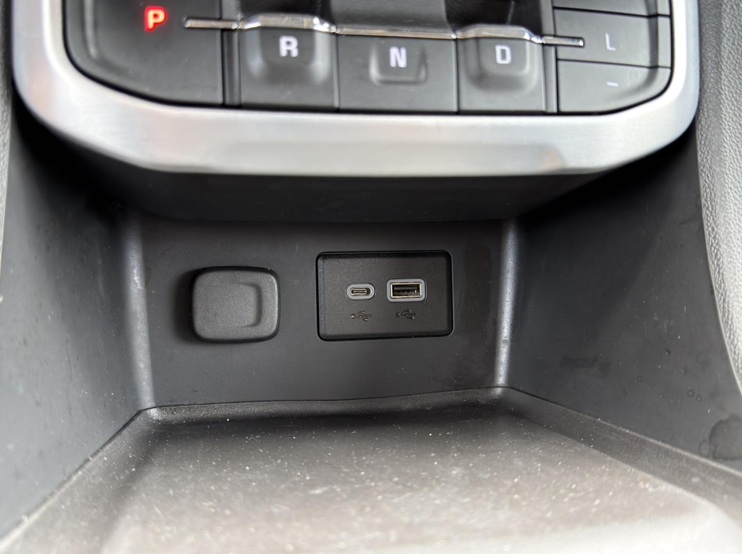 2021 BLACK /Black GMC Acadia SLE-1 FWD (1GKKNKLS1MZ) with an 3.6L V6 engine, Automatic transmission, located at 2990 Old Orchard Rd., Jackson, MO, 63755, 37.354214, -89.612106 - 2021 GMC Acadia SLE 1-Owner 150xxx miles Front Wheel Drive 3.6L V6 Automatic 3rd Row Backup Camera Power Driver Seat Heated Seats Bluetooth Remote Start Cruise Power Windows/Locks/Mirrors We have financing available and we accept trades! Fill out a credit application on our website or - Photo#31