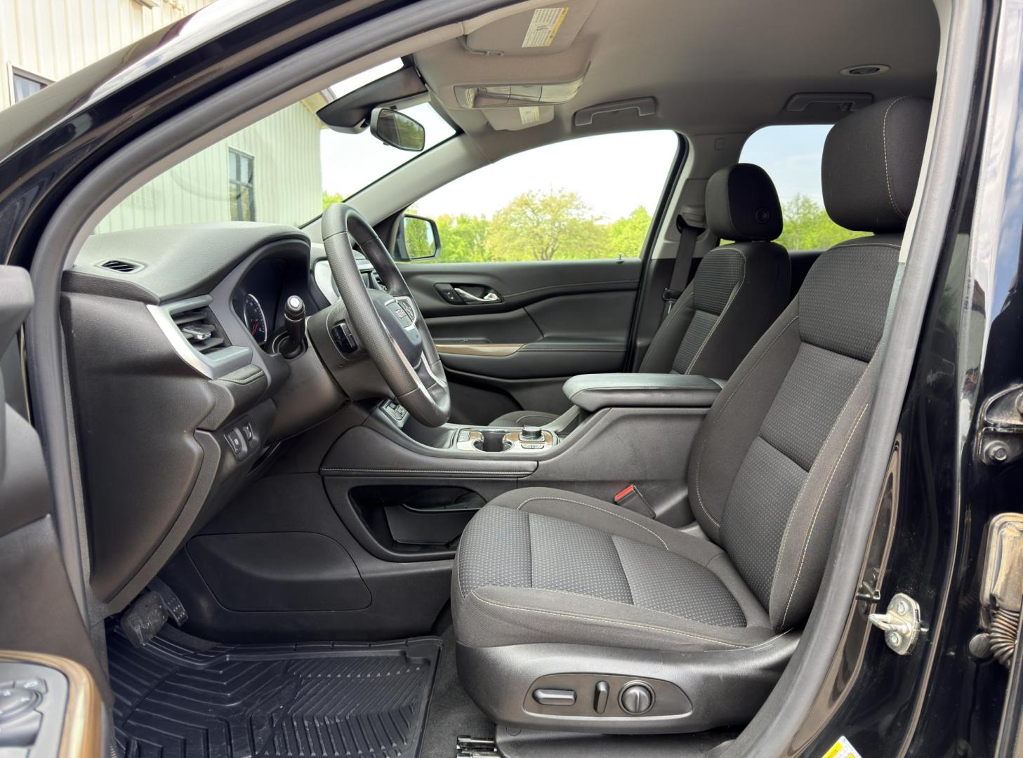 2021 BLACK /Black GMC Acadia SLE-1 FWD (1GKKNKLS1MZ) with an 3.6L V6 engine, Automatic transmission, located at 2990 Old Orchard Rd., Jackson, MO, 63755, 37.354214, -89.612106 - 2021 GMC Acadia SLE 1-Owner 150xxx miles Front Wheel Drive 3.6L V6 Automatic 3rd Row Backup Camera Power Driver Seat Heated Seats Bluetooth Remote Start Cruise Power Windows/Locks/Mirrors We have financing available and we accept trades! Fill out a credit application on our website or - Photo#14