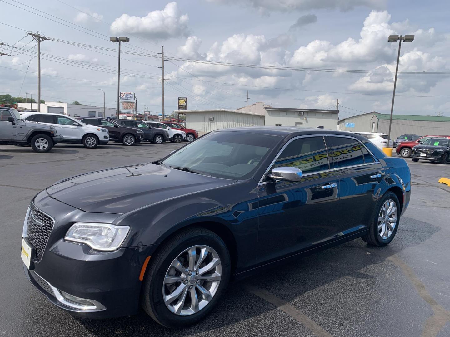 2016 BLUE /TAN Chrysler 300 C AWD (2C3CCAKGXGH) with an 3.6L V6 SOHC 24V engine, Automatic transmission, located at 506 S. Kingshighway, Cape Girardeau, MO, 63703, (573) 235-5000, 37.294991, -89.553635 - 2016 Chrysler 300 C AWD 178,xxx miles Heated Steering Wheel Heated Seats All Wheel Drive Power Seats Sunroof Bluetooth Cruise Power Windows/Locks/Mirrors Remote Start We have financing available and we accept trades! Fill out a credit application on our website or come by today! If you - Photo#3