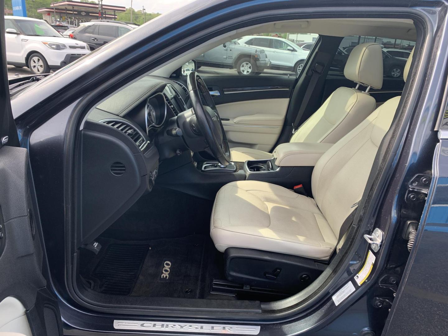 2016 BLUE /TAN Chrysler 300 C AWD (2C3CCAKGXGH) with an 3.6L V6 SOHC 24V engine, Automatic transmission, located at 506 S. Kingshighway, Cape Girardeau, MO, 63703, (573) 235-5000, 37.294991, -89.553635 - 2016 Chrysler 300 C AWD 178,xxx miles Heated Steering Wheel Heated Seats All Wheel Drive Power Seats Sunroof Bluetooth Cruise Power Windows/Locks/Mirrors Remote Start We have financing available and we accept trades! Fill out a credit application on our website or come by today! If you - Photo#19