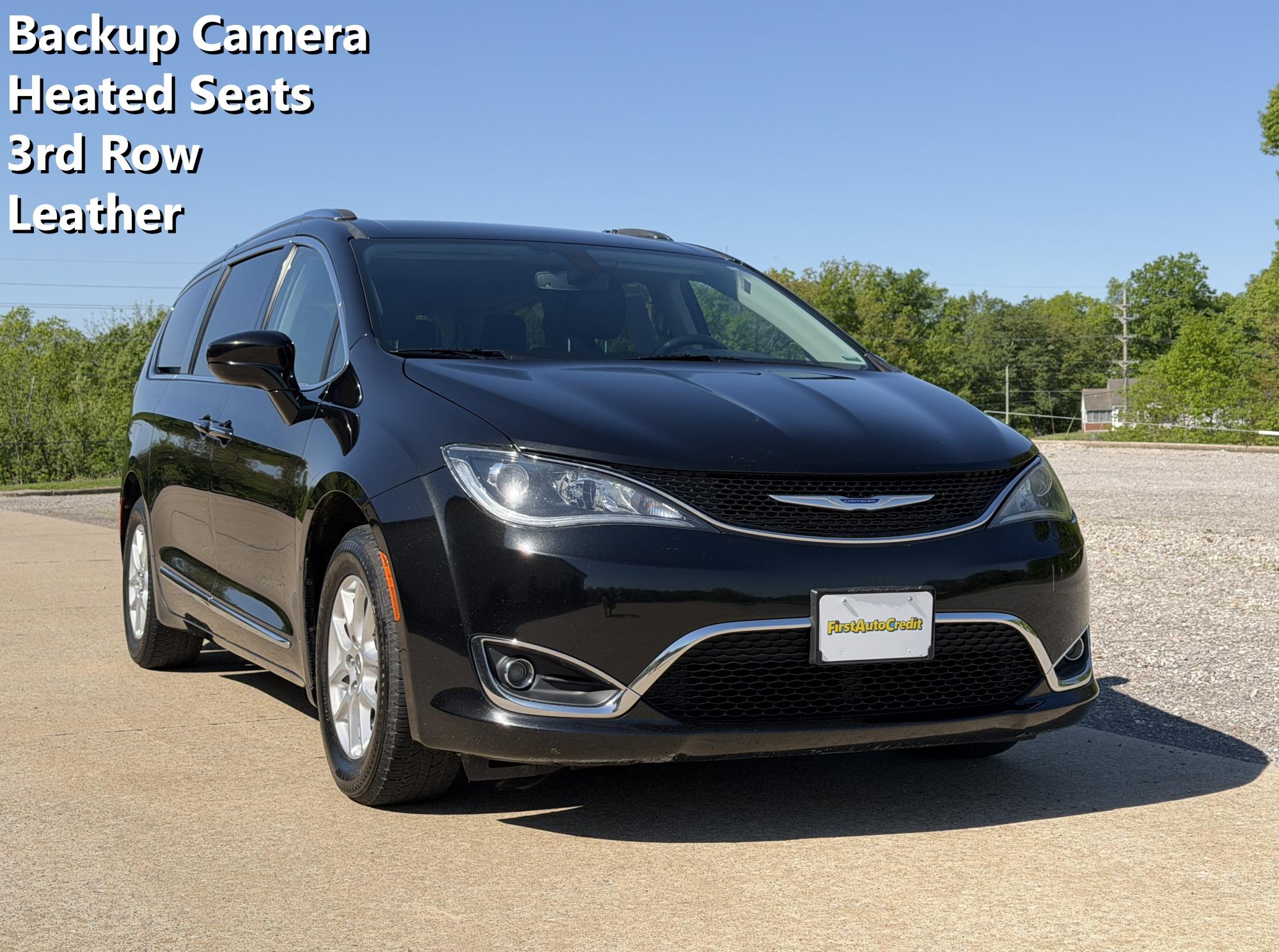 2020 Chrysler Pacifica Touring-L