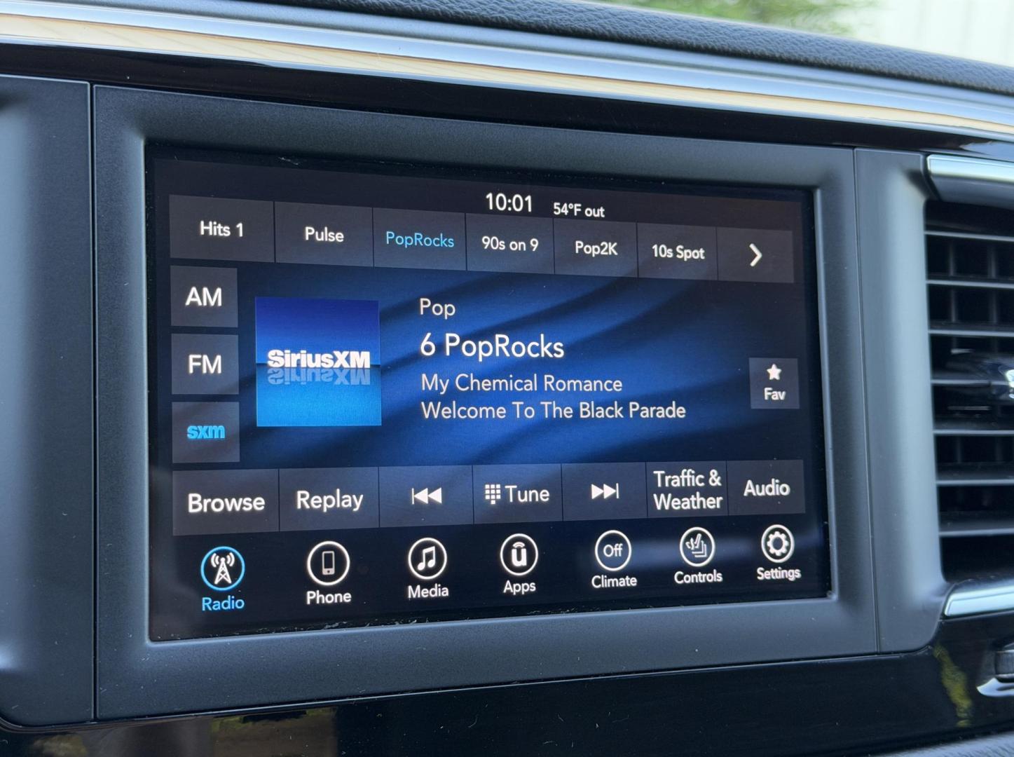 2020 BLACK /Black Chrysler Pacifica Touring-L (2C4RC1BG9LR) with an 3.6L V6 engine, Automatic transmission, located at 2990 Old Orchard Rd., Jackson, MO, 63755, 37.354214, -89.612106 - 2020 Chrysler Pacifica Touring-L 90xxx miles Front Wheel Drive 3.6L V6 Automatic Leather 3rd Row Stow 'N Go Backup Camera Power Driver Seat Heated Seats Heated Steering Wheel Bluetooth Remote Start Cruise Power Windows/Locks/Mirrors We have financing available and we accept trades! F - Photo#30