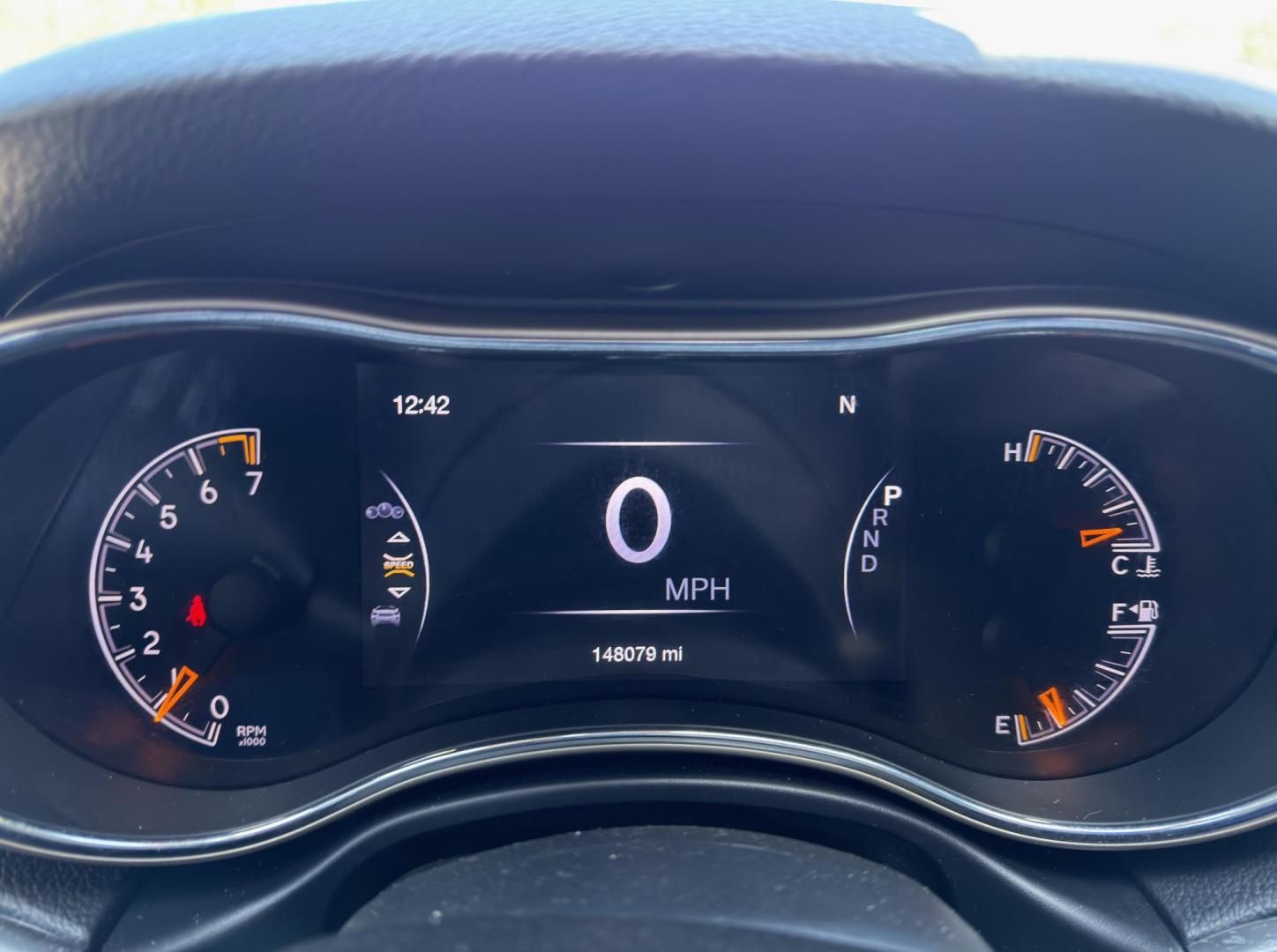 2017 WHITE /Black Jeep Grand Cherokee Laredo 4WD (1C4RJFAG5HC) with an 3.6L V6 engine, Automatic transmission, located at 2990 Old Orchard Rd., Jackson, MO, 63755, 37.354214, -89.612106 - 2017 Jeep Grand Cherokee Laredo 148xxx miles 4 Wheel Drive 3.6L V6 Automatic Navigation Backup Camera Power Driver Seat Heated Seats Heated Steering Wheel Bluetooth Remote Start Cruise Power Windows/Locks/Mirrors We have financing available and we accept trades! Fill out a credit appli - Photo#1