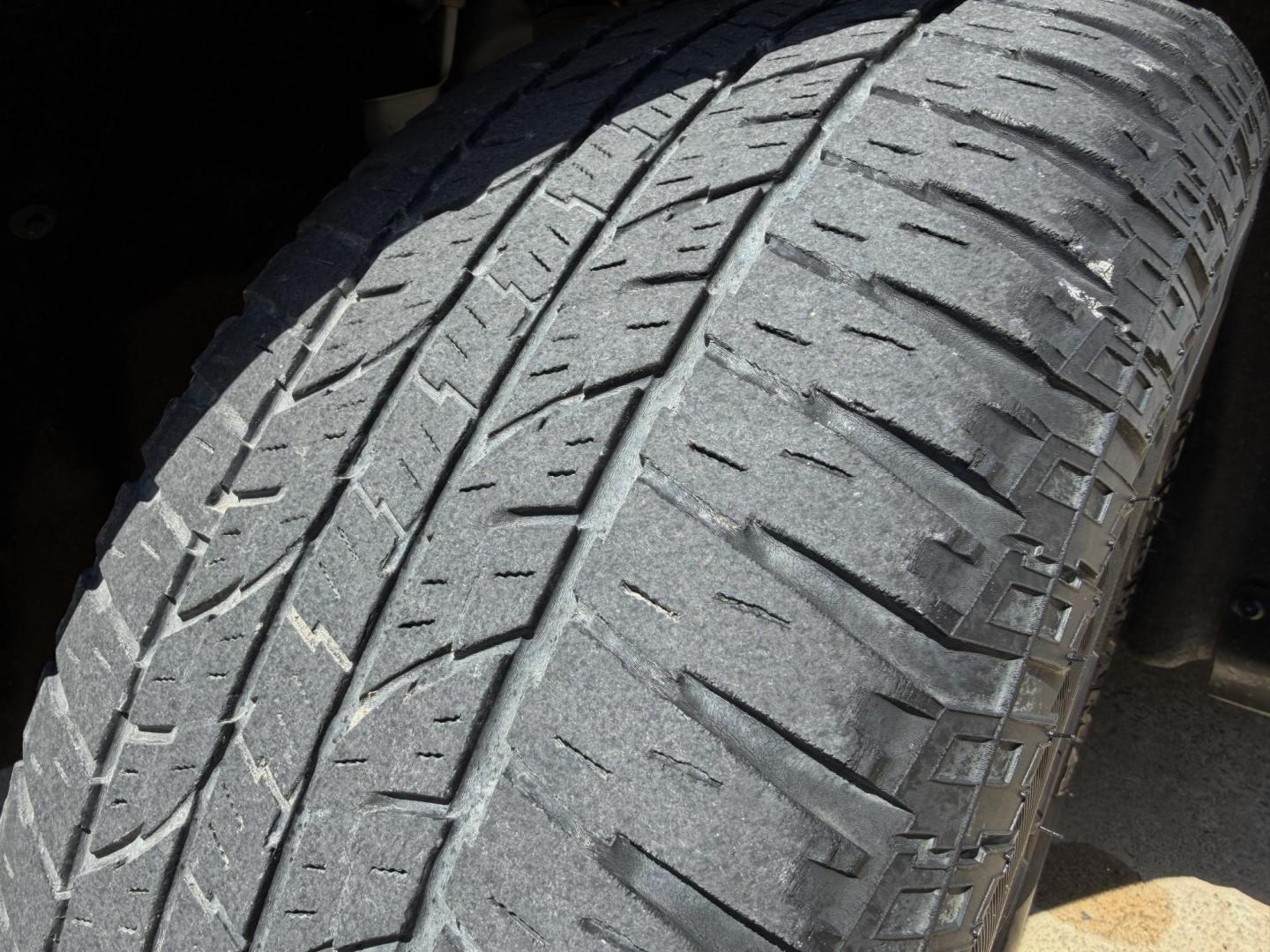 2017 WHITE /Black Jeep Grand Cherokee Laredo 4WD (1C4RJFAG5HC) with an 3.6L V6 engine, Automatic transmission, located at 2990 Old Orchard Rd., Jackson, MO, 63755, 37.354214, -89.612106 - 2017 Jeep Grand Cherokee Laredo 148xxx miles 4 Wheel Drive 3.6L V6 Automatic Navigation Backup Camera Power Driver Seat Heated Seats Heated Steering Wheel Bluetooth Remote Start Cruise Power Windows/Locks/Mirrors We have financing available and we accept trades! Fill out a credit appli - Photo#37