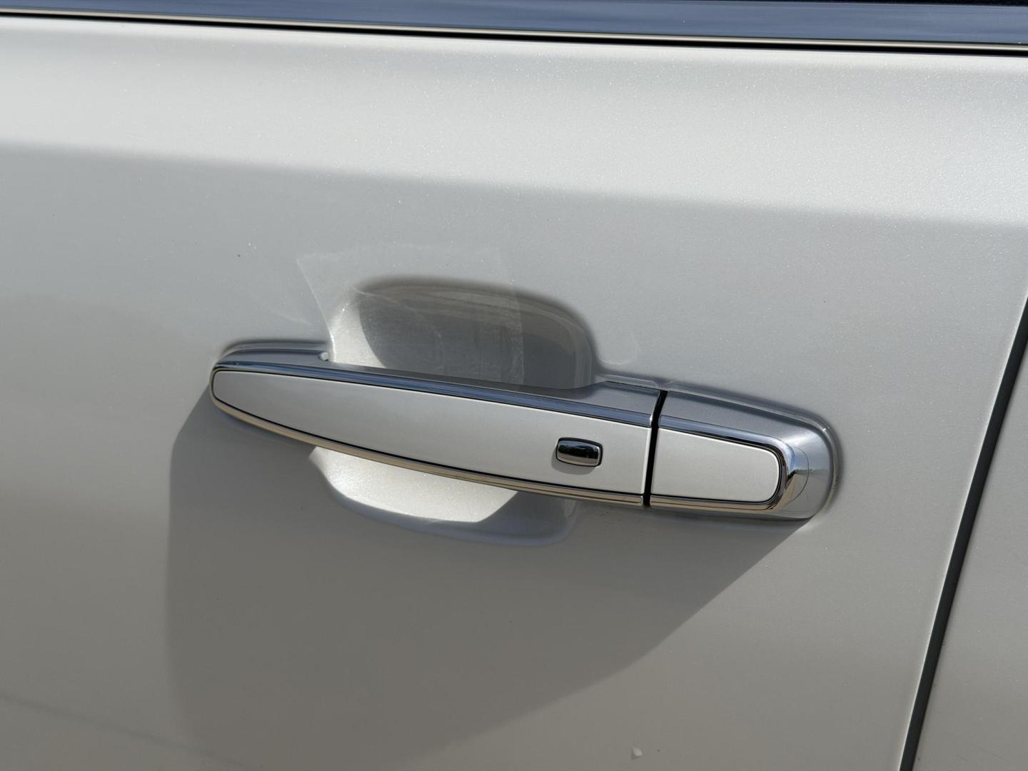 2019 WHITE /Tan GMC Acadia Denali AWD (1GKKNXLSXKZ) with an 3.6L V6 engine, Automatic transmission, located at 2990 Old Orchard Rd., Jackson, MO, 63755, 37.354214, -89.612106 - 2019 GMC Acadia Denali 116xxx miles All Whee Drive 3.6L V6 Automatic Leather 3rd Row Rear Entertainment Navigation Power/Heated/Cooled Seats Heated Rear Seats Heated Steering Wheel Backup Camera Sunroof Bluetooth Remote Start Cruise Power Windows/Locks/Mirrors We have financing ava - Photo#41