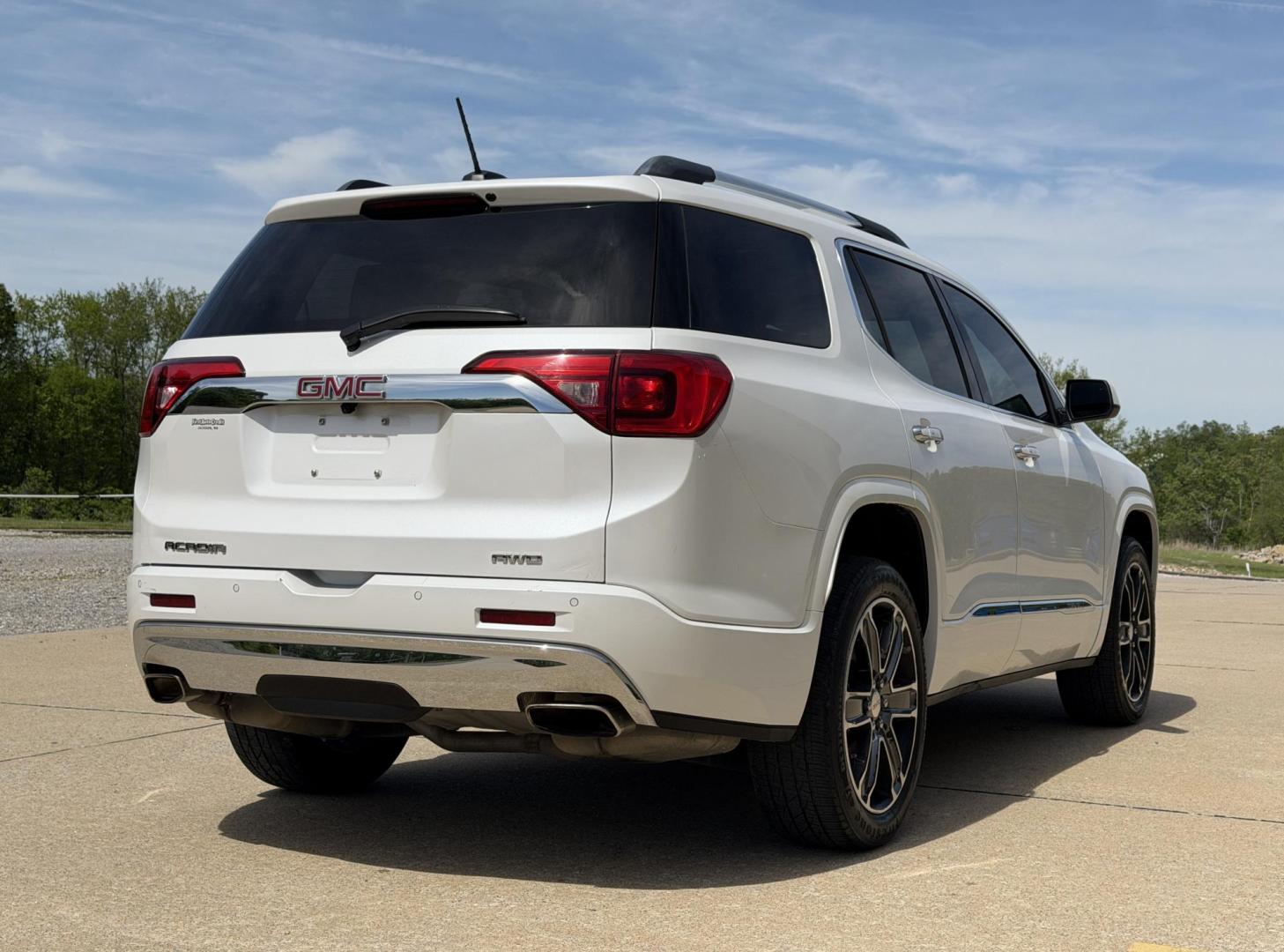 2019 WHITE /Tan GMC Acadia Denali AWD (1GKKNXLSXKZ) with an 3.6L V6 engine, Automatic transmission, located at 2990 Old Orchard Rd., Jackson, MO, 63755, 37.354214, -89.612106 - 2019 GMC Acadia Denali 116xxx miles All Whee Drive 3.6L V6 Automatic Leather 3rd Row Rear Entertainment Navigation Power/Heated/Cooled Seats Heated Rear Seats Heated Steering Wheel Backup Camera Sunroof Bluetooth Remote Start Cruise Power Windows/Locks/Mirrors We have financing ava - Photo#15