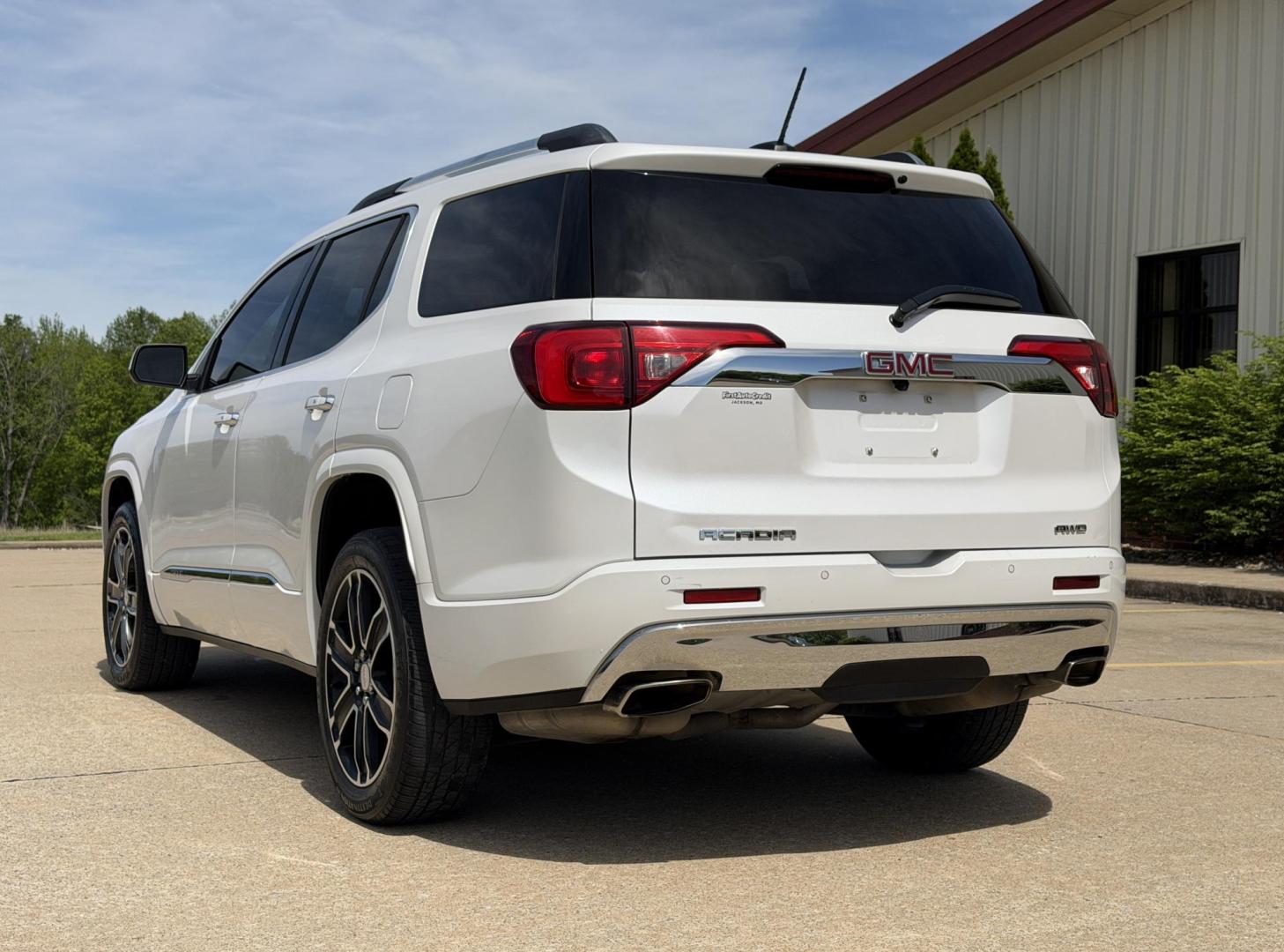 2019 WHITE /Tan GMC Acadia Denali AWD (1GKKNXLSXKZ) with an 3.6L V6 engine, Automatic transmission, located at 2990 Old Orchard Rd., Jackson, MO, 63755, 37.354214, -89.612106 - 2019 GMC Acadia Denali 116xxx miles All Whee Drive 3.6L V6 Automatic Leather 3rd Row Rear Entertainment Navigation Power/Heated/Cooled Seats Heated Rear Seats Heated Steering Wheel Backup Camera Sunroof Bluetooth Remote Start Cruise Power Windows/Locks/Mirrors We have financing ava - Photo#16