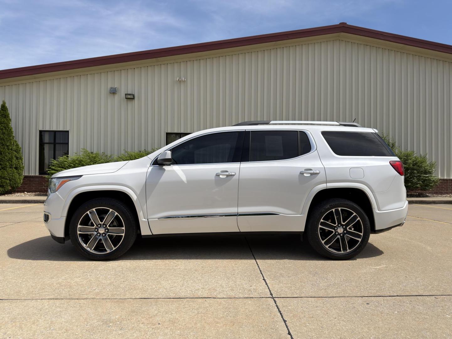 2019 WHITE /Tan GMC Acadia Denali AWD (1GKKNXLSXKZ) with an 3.6L V6 engine, Automatic transmission, located at 2990 Old Orchard Rd., Jackson, MO, 63755, 37.354214, -89.612106 - 2019 GMC Acadia Denali 116xxx miles All Whee Drive 3.6L V6 Automatic Leather 3rd Row Rear Entertainment Navigation Power/Heated/Cooled Seats Heated Rear Seats Heated Steering Wheel Backup Camera Sunroof Bluetooth Remote Start Cruise Power Windows/Locks/Mirrors We have financing ava - Photo#13