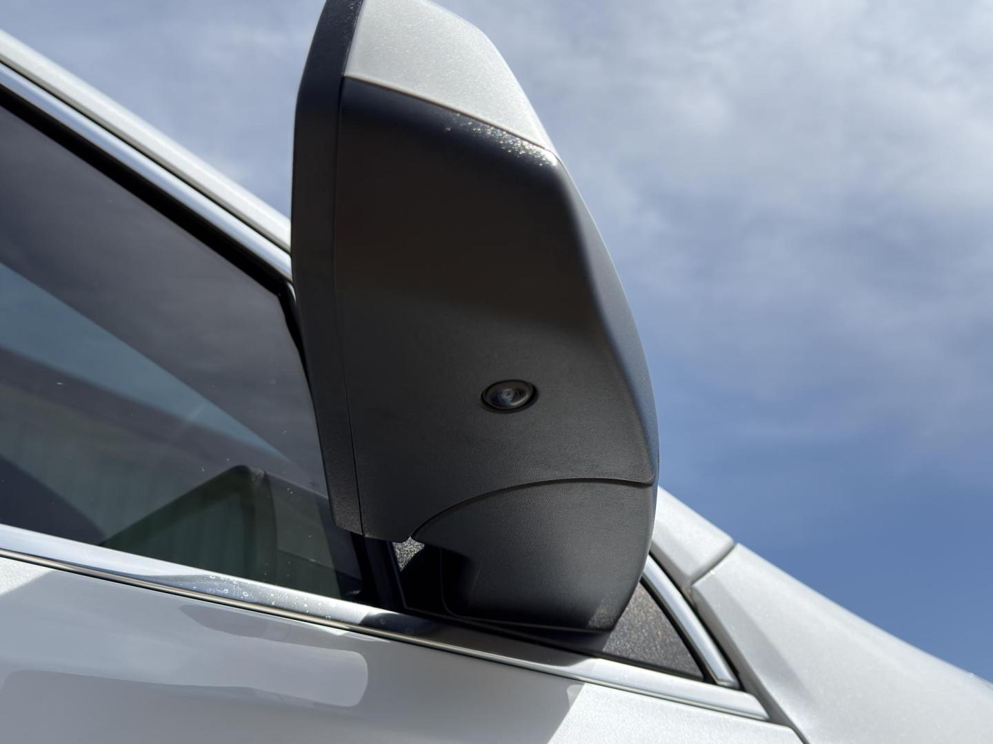 2019 WHITE /Tan GMC Acadia Denali AWD (1GKKNXLSXKZ) with an 3.6L V6 engine, Automatic transmission, located at 2990 Old Orchard Rd., Jackson, MO, 63755, 37.354214, -89.612106 - 2019 GMC Acadia Denali 116xxx miles All Whee Drive 3.6L V6 Automatic Leather 3rd Row Rear Entertainment Navigation Power/Heated/Cooled Seats Heated Rear Seats Heated Steering Wheel Backup Camera Sunroof Bluetooth Remote Start Cruise Power Windows/Locks/Mirrors We have financing ava - Photo#11