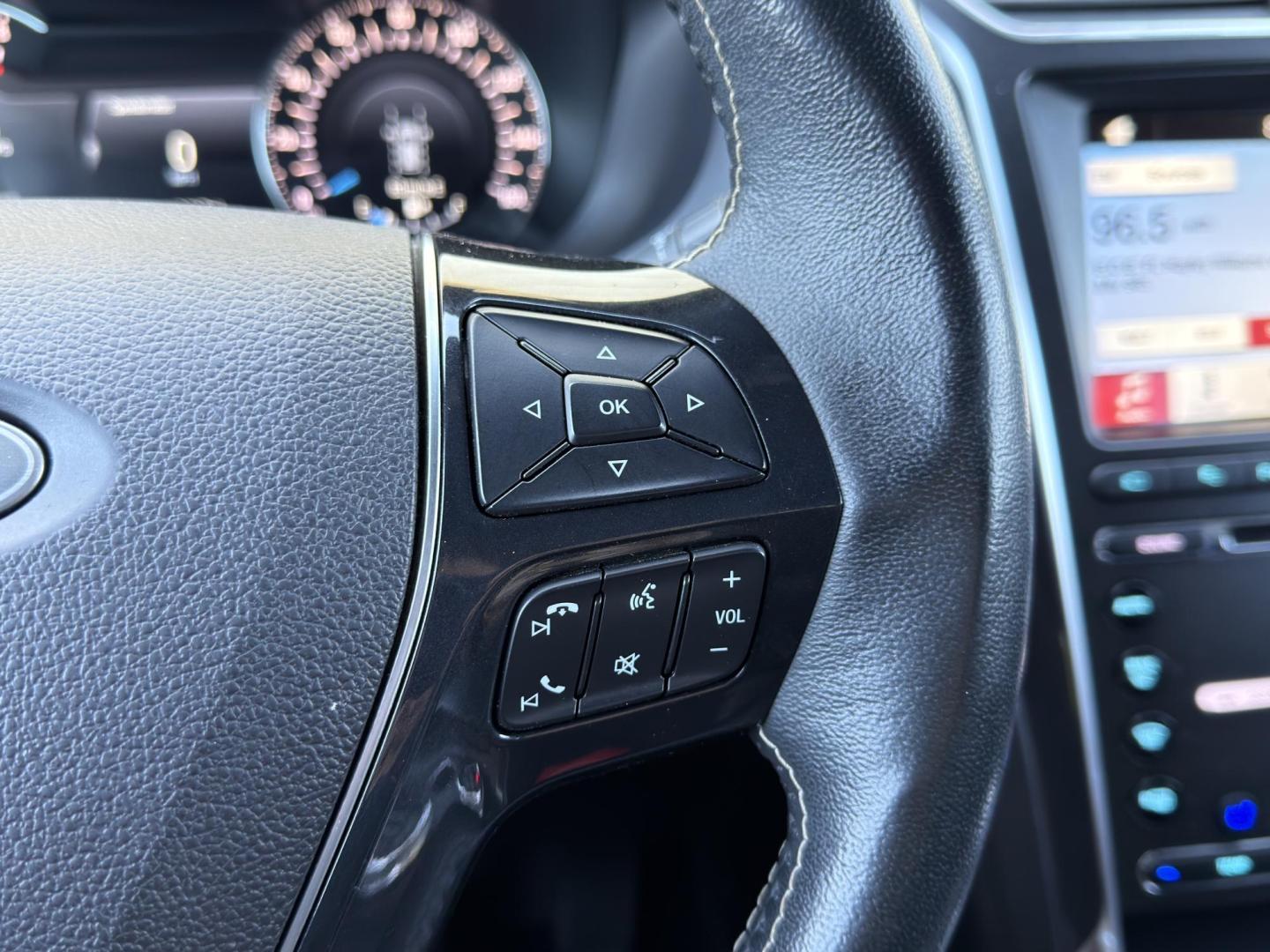 2018 WHITE /Black Ford Explorer Platinum 4WD (1FM5K8HT1JG) with an 3.5L V6 engine, Automatic transmission, located at 2990 Old Orchard Rd., Jackson, MO, 63755, 37.354214, -89.612106 - 2018 Ford Explorer Platinum 110xxx miles 4 Wheel Drive 3.5L V6 Automatic Leather 3rd Row Navigation Power/Heated/Cooled Seats Heated Rear Seats Heated Steering Wheel Backup Camera Sunroof Bluetooth Remote Start Cruise Power Windows/Locks/Mirrors We have financing available and we ac - Photo#31