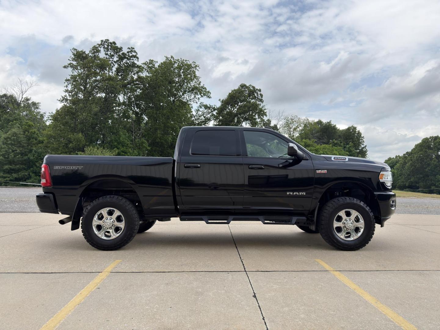 2019 BLACK /Gray RAM 2500 Big Horn Crew Cab 4WD (3C6UR5DJ2KG) with an 6.4L V8 engine, Automatic transmission, located at 2990 Old Orchard Rd., Jackson, MO, 63755, 37.354214, -89.612106 - 2019 Ram 2500HD Big Horn 65xxx miles 4x4 6.4L V8 Automatic Backup Camera Power Driver Seat Heated Seats Heated Steering Wheel Bluetooth Remote Start Cruise Power Windows/Locks/Mirrors We have financing available and we accept trades! Fill out a credit application on our website or come - Photo#9