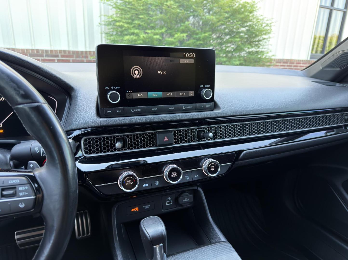 2024 GRAY /Black Honda Civic Sport (2HGFE2F50RH) with an 2.0L 4 Cyl. engine, CVT transmission, located at 2990 Old Orchard Rd., Jackson, MO, 63755, 37.354214, -89.612106 - 2024 Honda Civic Sport 1-Owner 138xxx miles Front Wheel Drive 2.0L 4 Cyl. Automatic Backup Camera Bluetooth Remote Start Cruise Power Windows/Locks/Mirrors We have financing available and we accept trades! Fill out a credit application on our website or come by today! If you have any que - Photo#25