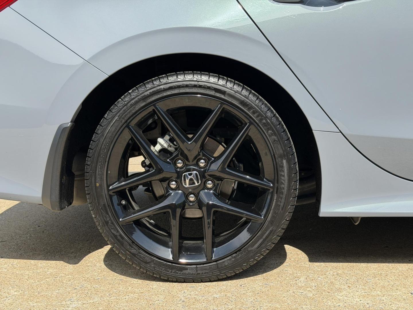 2024 GRAY /Black Honda Civic Sport (2HGFE2F50RH) with an 2.0L 4 Cyl. engine, CVT transmission, located at 2990 Old Orchard Rd., Jackson, MO, 63755, 37.354214, -89.612106 - 2024 Honda Civic Sport 1-Owner 138xxx miles Front Wheel Drive 2.0L 4 Cyl. Automatic Backup Camera Bluetooth Remote Start Cruise Power Windows/Locks/Mirrors We have financing available and we accept trades! Fill out a credit application on our website or come by today! If you have any que - Photo#37