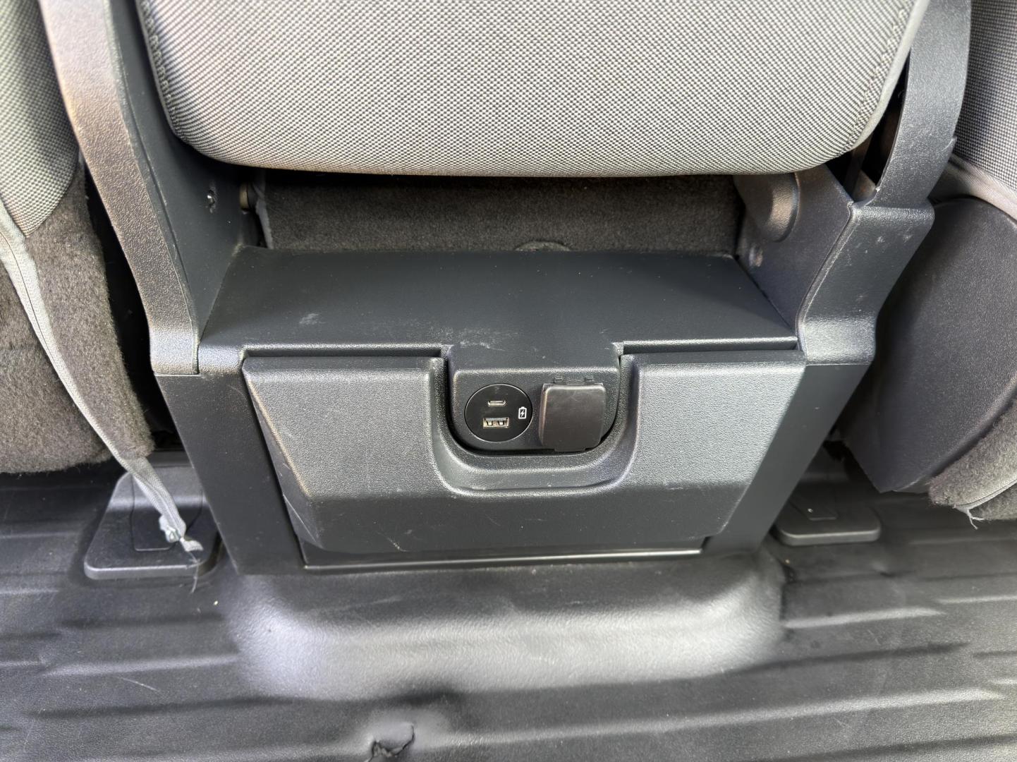 2022 SILVER /Gray Ford F-150 XL SuperCrew 5.5-ft. 2WD (1FTEW1CB8NK) with an 3.3L V6 engine, Automatic transmission, located at 2990 Old Orchard Rd., Jackson, MO, 63755, 37.354214, -89.612106 - 2022 Ford F-150 XL 1-Owner 93xxx miles Rear Wheel Drive 3.3L V6 Automatic Backup Camera Bluetooth Cruise Power Windows/Locks/Mirrors We have financing available and we accept trades! Fill out a credit application on our website or come by today! If you have any questions, give us a call a - Photo#30