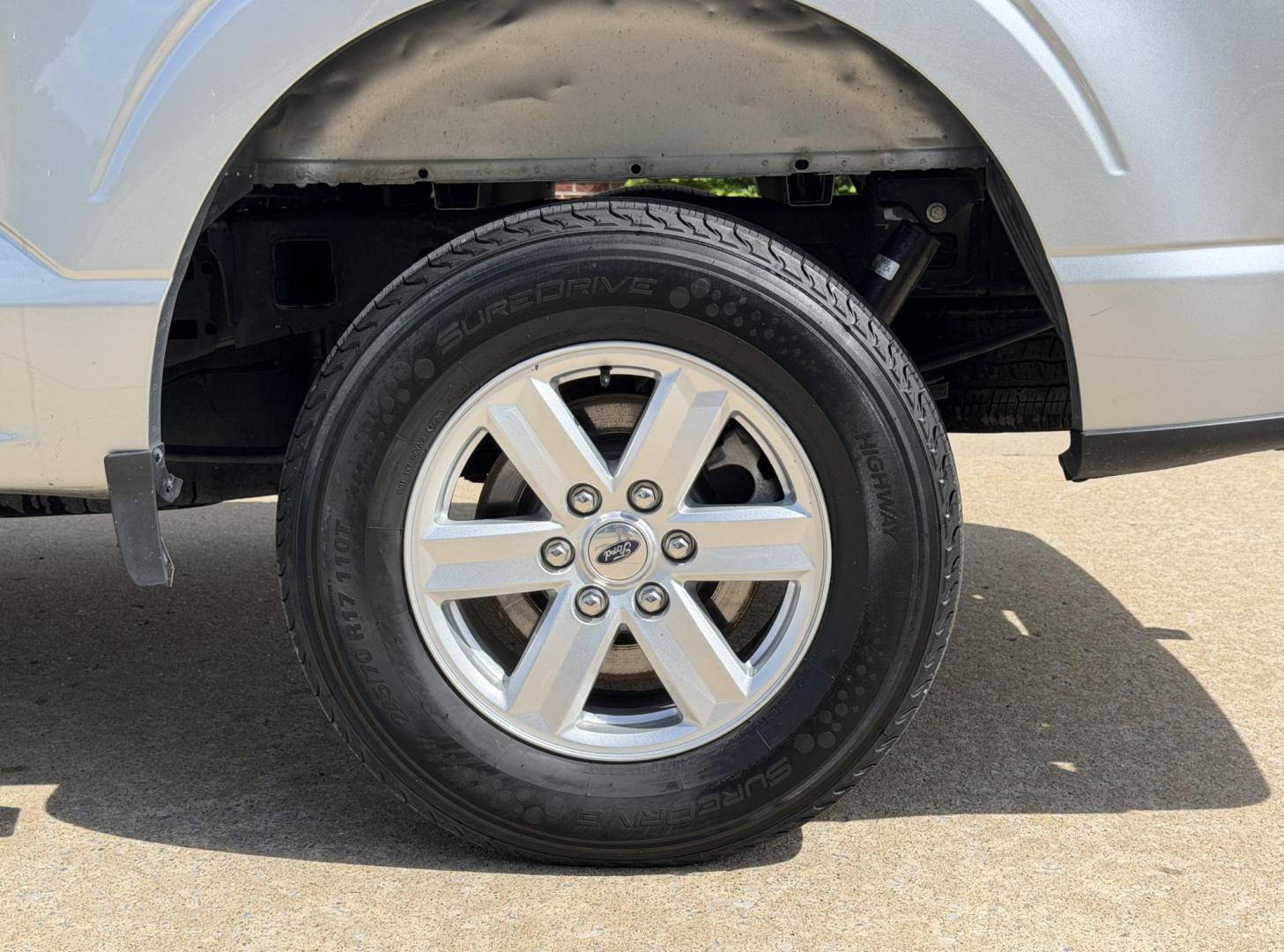 2022 SILVER /Gray Ford F-150 XL SuperCrew 5.5-ft. 2WD (1FTEW1CB8NK) with an 3.3L V6 engine, Automatic transmission, located at 2990 Old Orchard Rd., Jackson, MO, 63755, 37.354214, -89.612106 - 2022 Ford F-150 XL 1-Owner 93xxx miles Rear Wheel Drive 3.3L V6 Automatic Backup Camera Bluetooth Cruise Power Windows/Locks/Mirrors We have financing available and we accept trades! Fill out a credit application on our website or come by today! If you have any questions, give us a call a - Photo#35