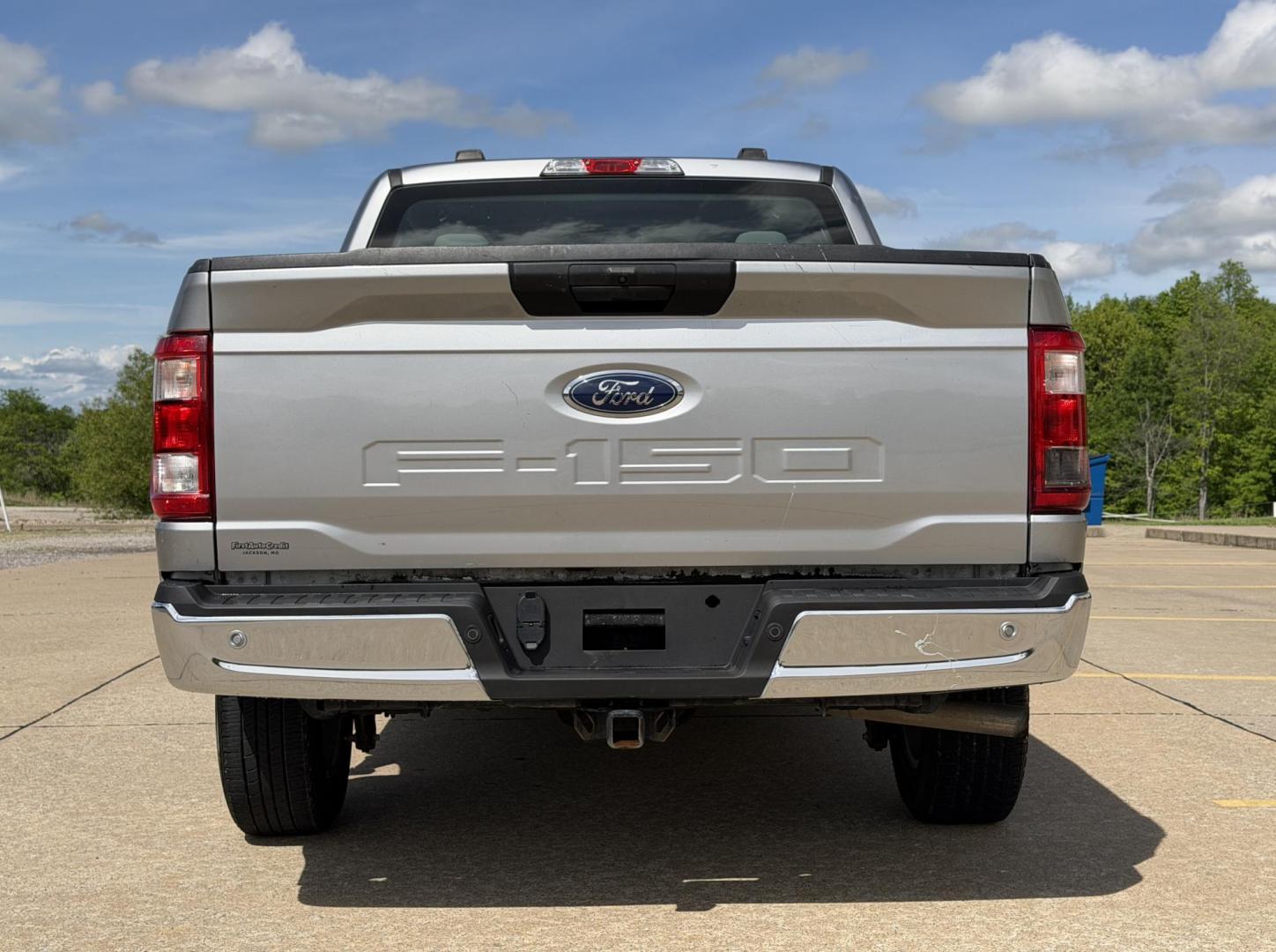 2022 SILVER /Gray Ford F-150 XL SuperCrew 5.5-ft. 2WD (1FTEW1CB8NK) with an 3.3L V6 engine, Automatic transmission, located at 2990 Old Orchard Rd., Jackson, MO, 63755, 37.354214, -89.612106 - 2022 Ford F-150 XL 1-Owner 93xxx miles Rear Wheel Drive 3.3L V6 Automatic Backup Camera Bluetooth Cruise Power Windows/Locks/Mirrors We have financing available and we accept trades! Fill out a credit application on our website or come by today! If you have any questions, give us a call a - Photo#14