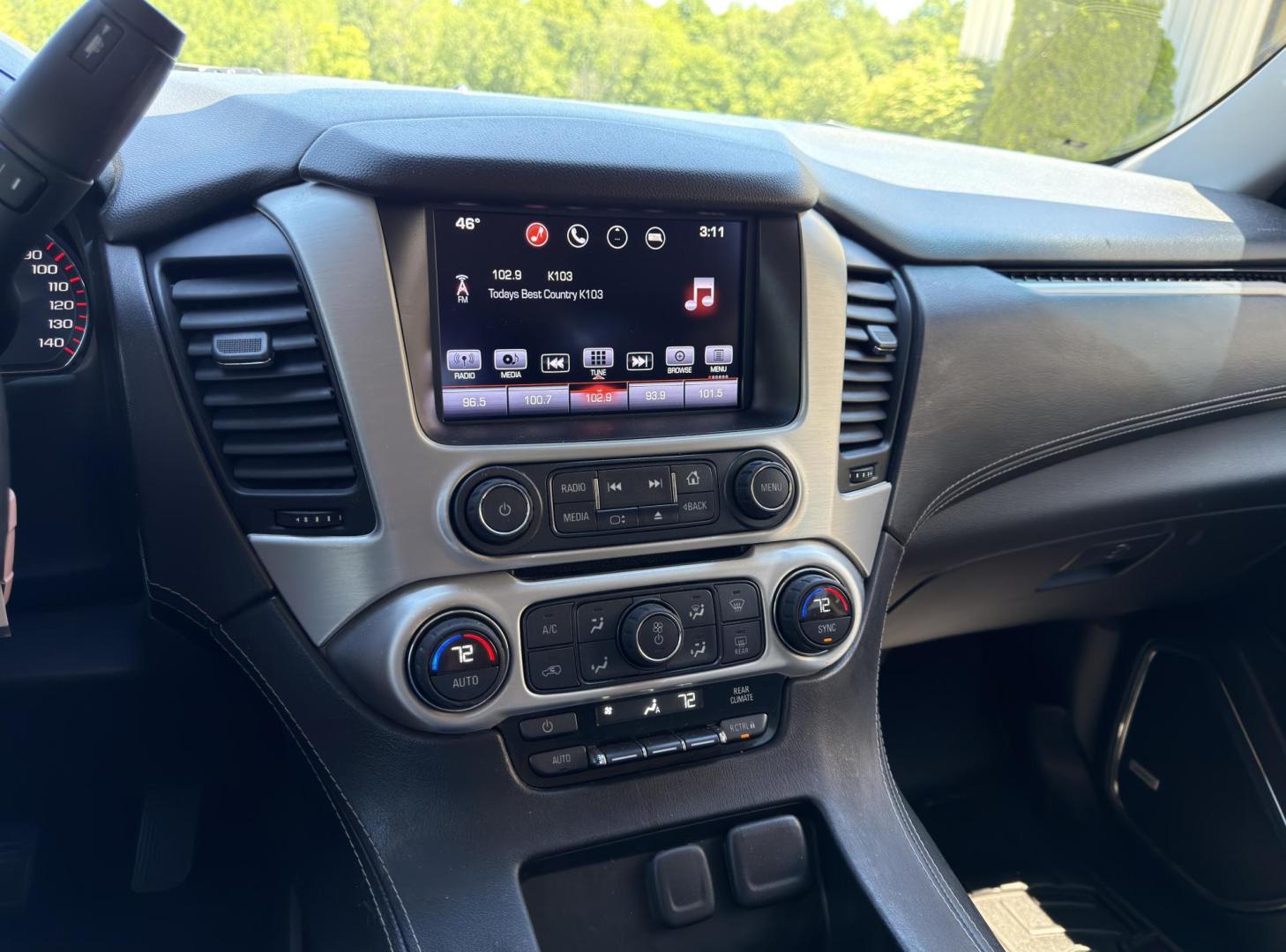 2016 GRAY /Black GMC Yukon SLE 4WD (1GKS2AKC9GR) with an 5.3L V8 engine, Automatic transmission, located at 2990 Old Orchard Rd., Jackson, MO, 63755, 37.354214, -89.612106 - 2016 GMC Yukon SLE 201xxx miles 4 Wheel Drive 5.3L V8 Automatic Leather 3rd Row Backup Camera Power/Heated Seats Bluetooth Remote Start Cruise Power Windows/Locks/Mirrors We have financing available and we accept trades! Fill out a credit application on our website or come by today! If - Photo#28