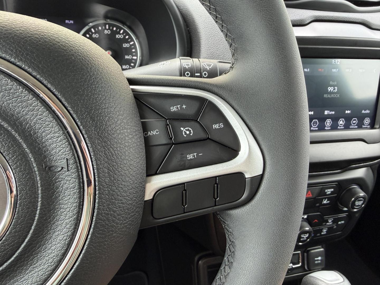 2021 GRAY /Black Jeep Renegade Latitude (ZACNJCBB0MP) with an 2.4L 4 Cyl. engine, Automatic transmission, located at 2990 Old Orchard Rd., Jackson, MO, 63755, 37.354214, -89.612106 - 2021 Jeep Renegade Latitude 33xxx miles Front Wheel Drive 2.4L 4 Cyl. Automatic Backup Camera Bluetooth Cruise Power Windows/Locks/Mirrors We have financing available and we accept trades! Fill out a credit application on our website or come by today! If you have any questions, give us a c - Photo#21
