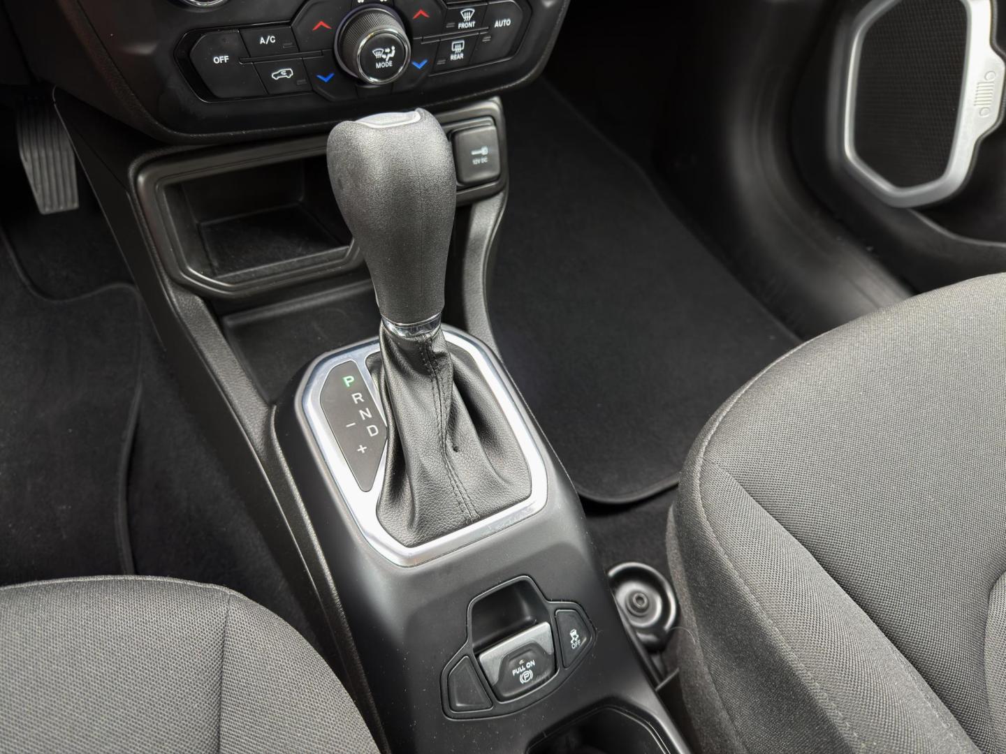 2021 GRAY /Black Jeep Renegade Latitude (ZACNJCBB0MP) with an 2.4L 4 Cyl. engine, Automatic transmission, located at 2990 Old Orchard Rd., Jackson, MO, 63755, 37.354214, -89.612106 - 2021 Jeep Renegade Latitude 33xxx miles Front Wheel Drive 2.4L 4 Cyl. Automatic Backup Camera Bluetooth Cruise Power Windows/Locks/Mirrors We have financing available and we accept trades! Fill out a credit application on our website or come by today! If you have any questions, give us a c - Photo#22