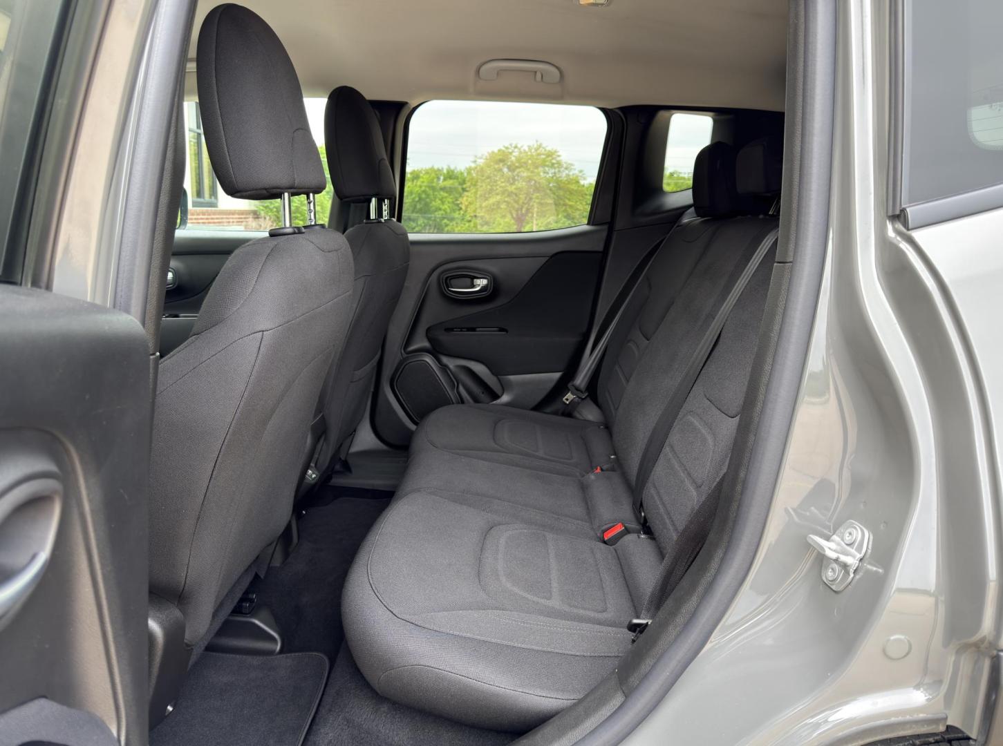 2021 GRAY /Black Jeep Renegade Latitude (ZACNJCBB0MP) with an 2.4L 4 Cyl. engine, Automatic transmission, located at 2990 Old Orchard Rd., Jackson, MO, 63755, 37.354214, -89.612106 - 2021 Jeep Renegade Latitude 33xxx miles Front Wheel Drive 2.4L 4 Cyl. Automatic Backup Camera Bluetooth Cruise Power Windows/Locks/Mirrors We have financing available and we accept trades! Fill out a credit application on our website or come by today! If you have any questions, give us a c - Photo#14