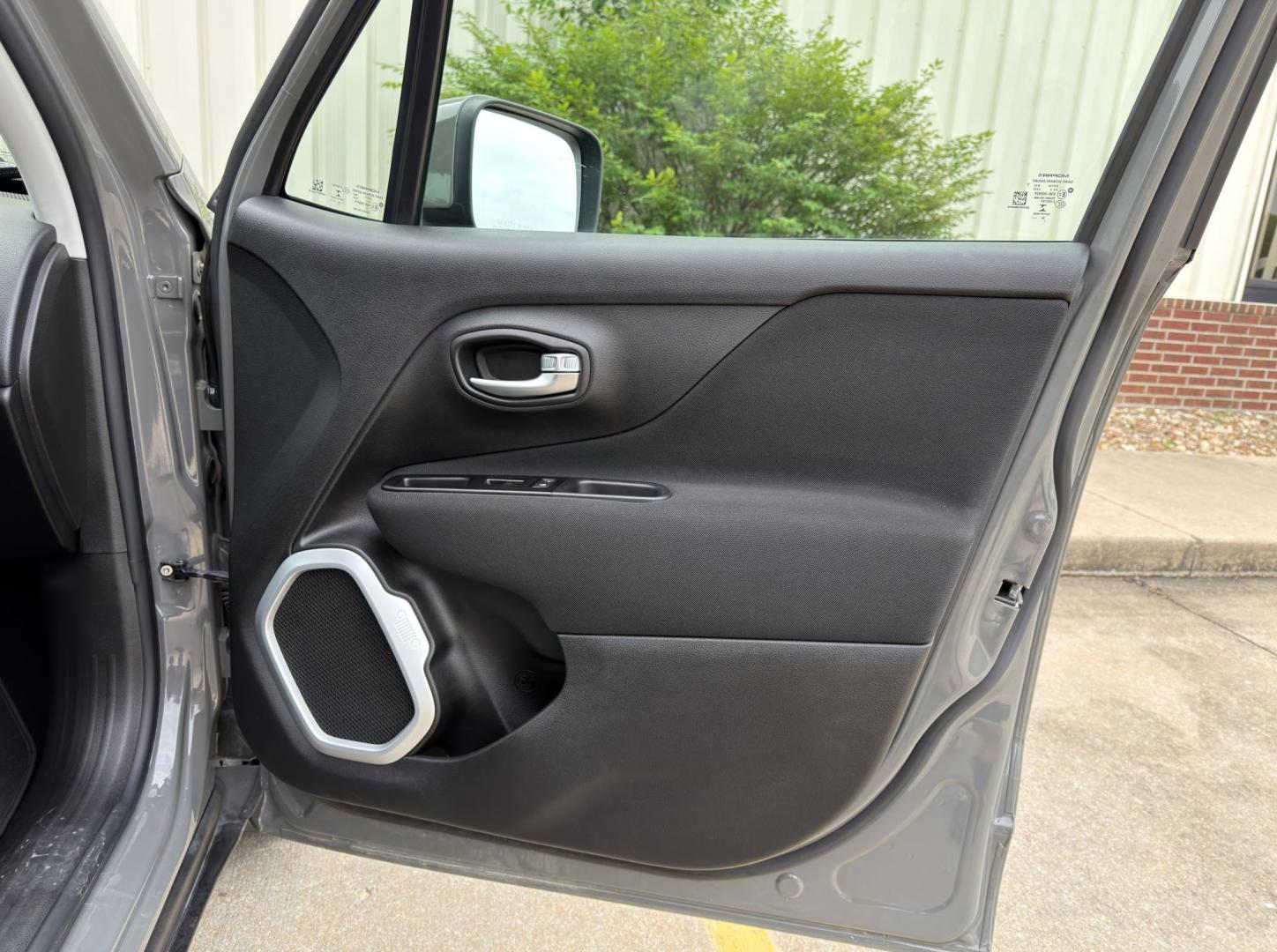 2021 GRAY /Black Jeep Renegade Latitude (ZACNJCBB0MP) with an 2.4L 4 Cyl. engine, Automatic transmission, located at 2990 Old Orchard Rd., Jackson, MO, 63755, 37.354214, -89.612106 - 2021 Jeep Renegade Latitude 33xxx miles Front Wheel Drive 2.4L 4 Cyl. Automatic Backup Camera Bluetooth Cruise Power Windows/Locks/Mirrors We have financing available and we accept trades! Fill out a credit application on our website or come by today! If you have any questions, give us a c - Photo#12