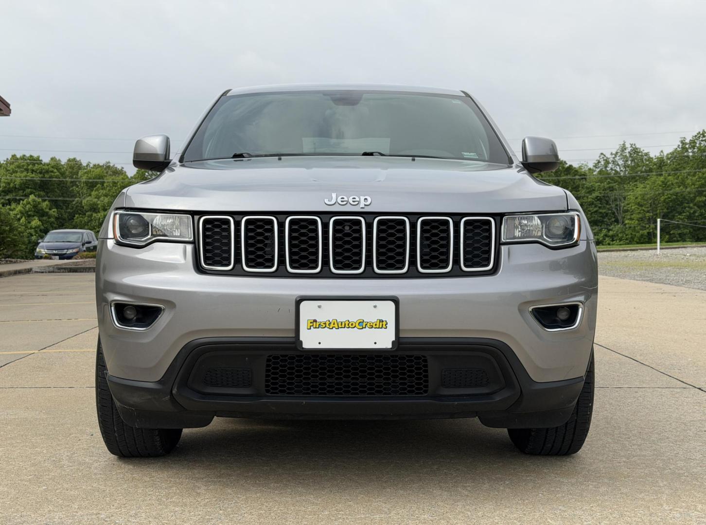 2018 SILVER /Black Jeep Grand Cherokee Laredo 2WD (1C4RJEAG5JC) with an 3.6L V6 engine, Automatic transmission, located at 2990 Old Orchard Rd., Jackson, MO, 63755, 37.354214, -89.612106 - 2018 Jeep Grand Cherokee Laredo 101xxx miles Rear Wheel Drive 3.6L V6 Automatic Backup Camera Bluetooth Cruise Power Windows/Locks/Mirrors We have financing available and we accept trades! Fill out a credit application on our website or come by today! If you have any questions, give us a c - Photo#9