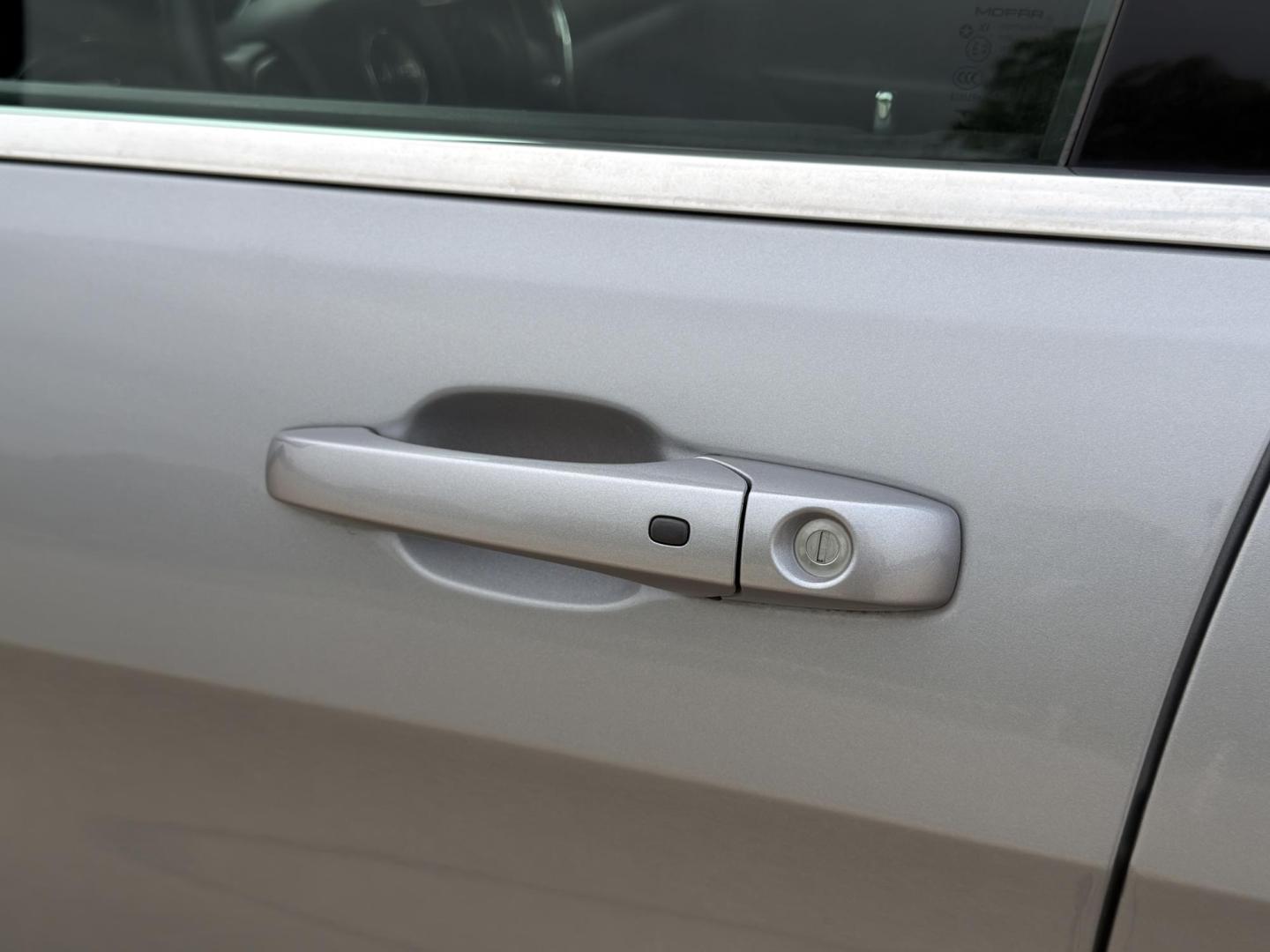 2018 SILVER /Black Jeep Grand Cherokee Laredo 2WD (1C4RJEAG5JC) with an 3.6L V6 engine, Automatic transmission, located at 2990 Old Orchard Rd., Jackson, MO, 63755, 37.354214, -89.612106 - 2018 Jeep Grand Cherokee Laredo 101xxx miles Rear Wheel Drive 3.6L V6 Automatic Backup Camera Bluetooth Cruise Power Windows/Locks/Mirrors We have financing available and we accept trades! Fill out a credit application on our website or come by today! If you have any questions, give us a c - Photo#29