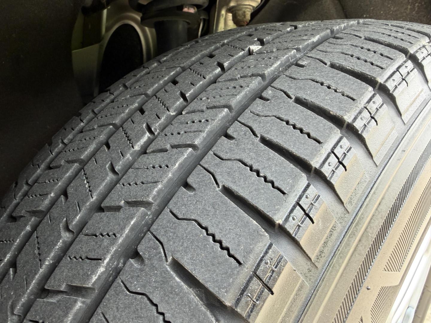 2018 SILVER /Black Jeep Grand Cherokee Laredo 2WD (1C4RJEAG5JC) with an 3.6L V6 engine, Automatic transmission, located at 2990 Old Orchard Rd., Jackson, MO, 63755, 37.354214, -89.612106 - 2018 Jeep Grand Cherokee Laredo 101xxx miles Rear Wheel Drive 3.6L V6 Automatic Backup Camera Bluetooth Cruise Power Windows/Locks/Mirrors We have financing available and we accept trades! Fill out a credit application on our website or come by today! If you have any questions, give us a c - Photo#32