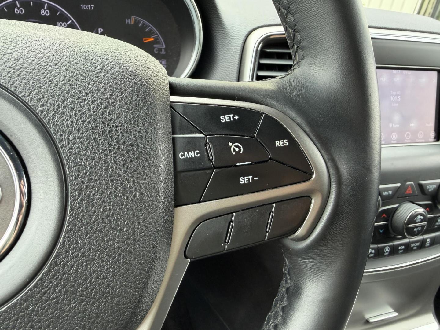 2018 SILVER /Black Jeep Grand Cherokee Laredo 2WD (1C4RJEAG5JC) with an 3.6L V6 engine, Automatic transmission, located at 2990 Old Orchard Rd., Jackson, MO, 63755, 37.354214, -89.612106 - 2018 Jeep Grand Cherokee Laredo 101xxx miles Rear Wheel Drive 3.6L V6 Automatic Backup Camera Bluetooth Cruise Power Windows/Locks/Mirrors We have financing available and we accept trades! Fill out a credit application on our website or come by today! If you have any questions, give us a c - Photo#21